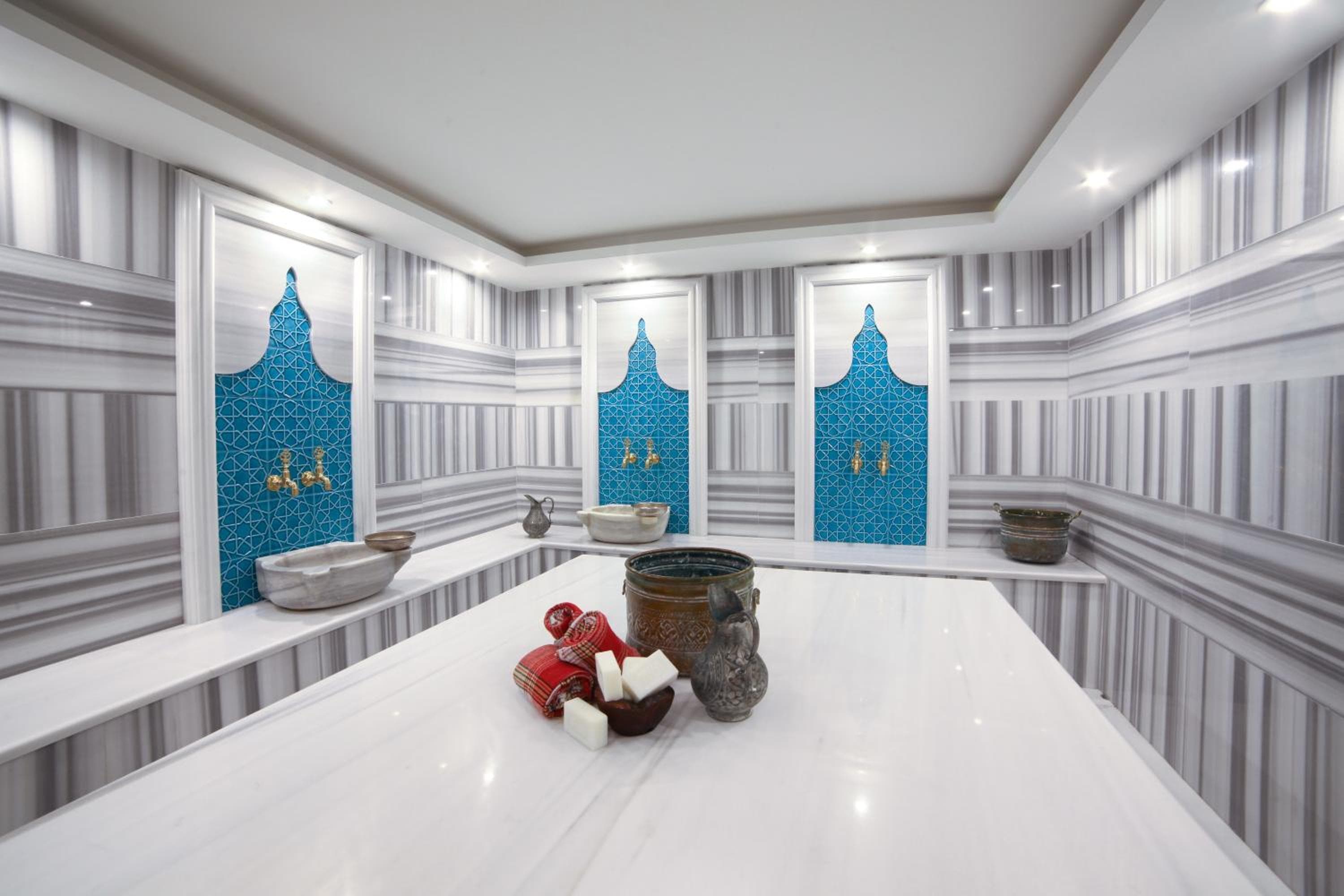 Great Fortune Design Hotel & Spa