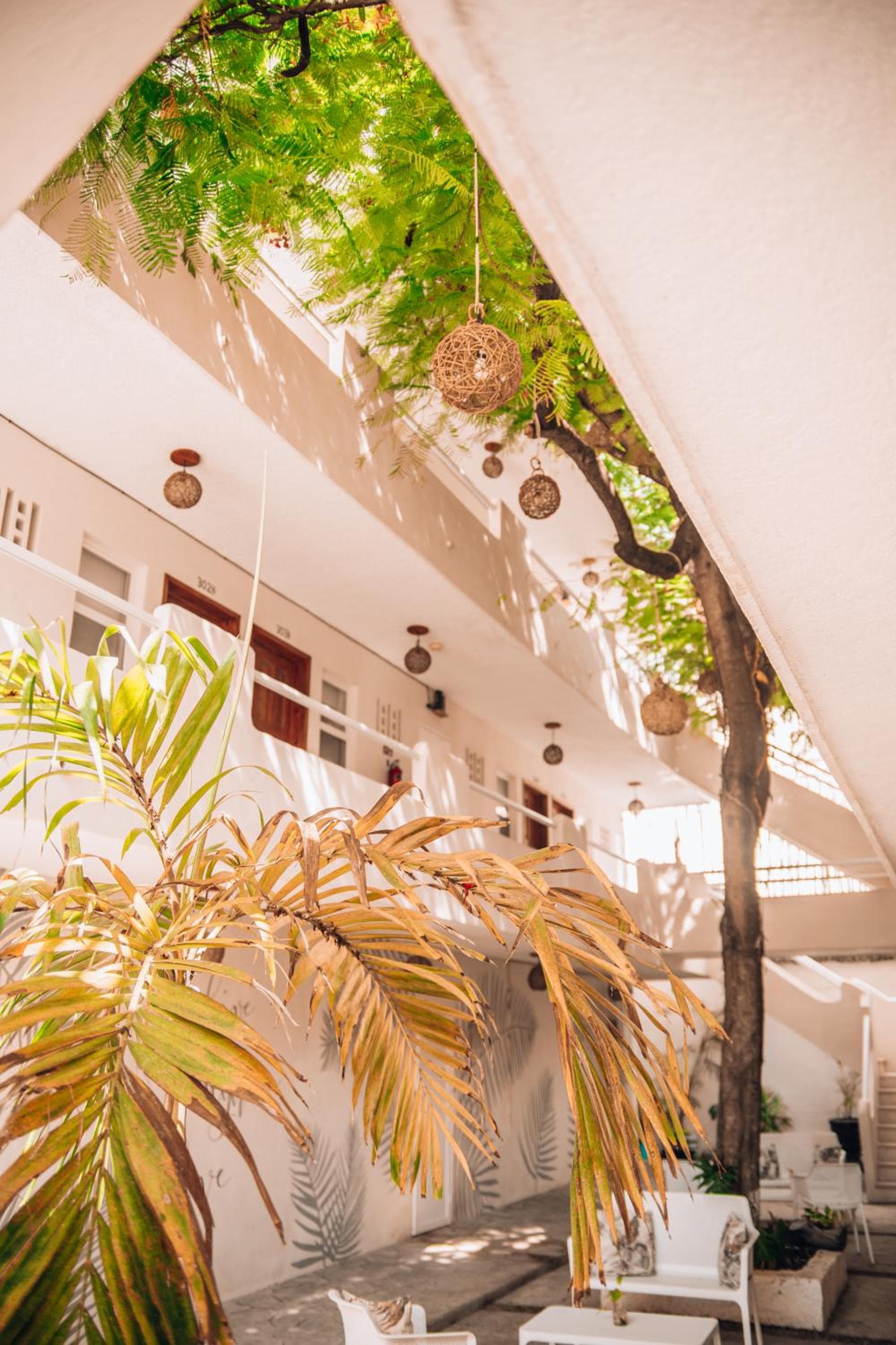 Ahava Hotel