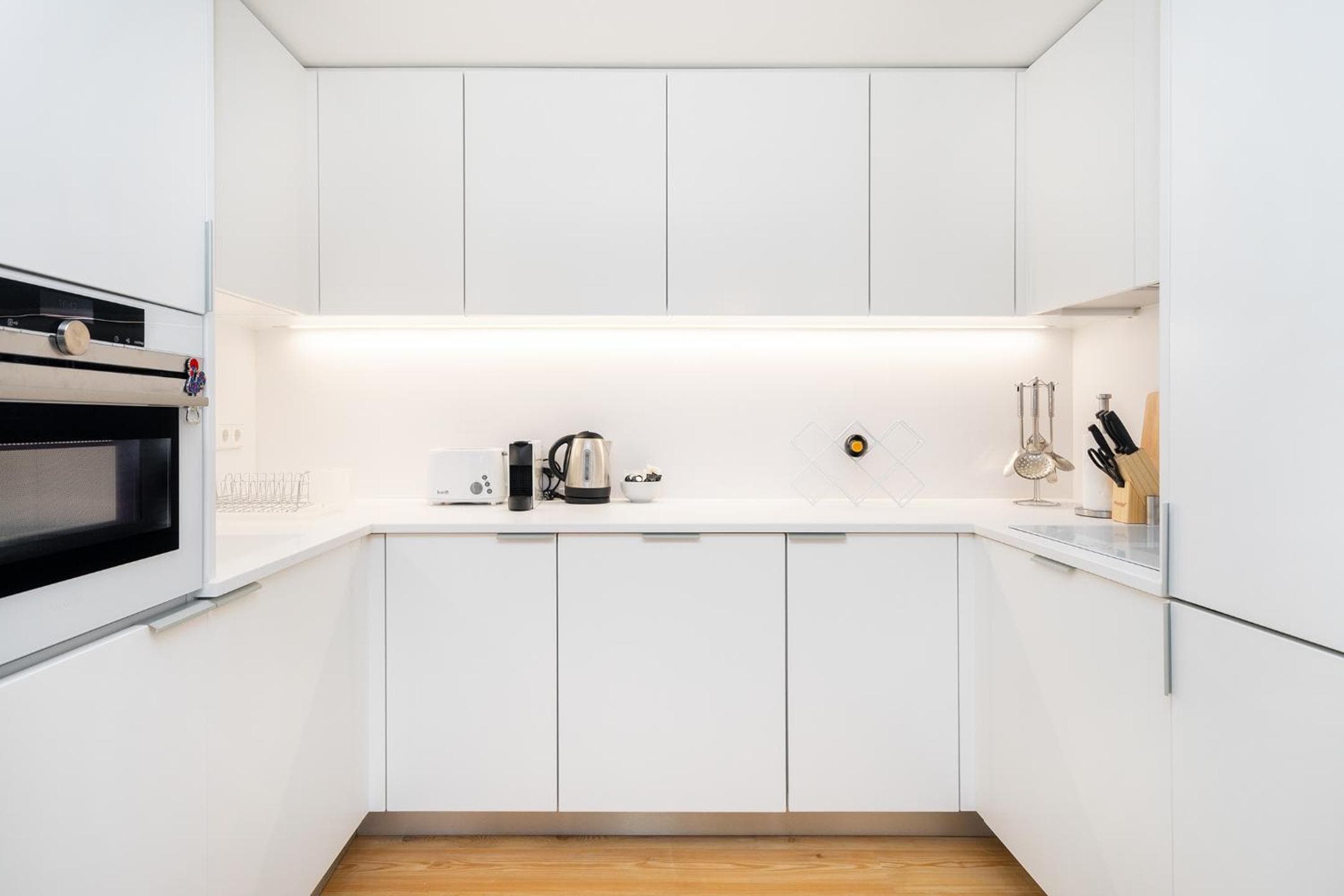 WHome | Prime Location Luxury Apartment