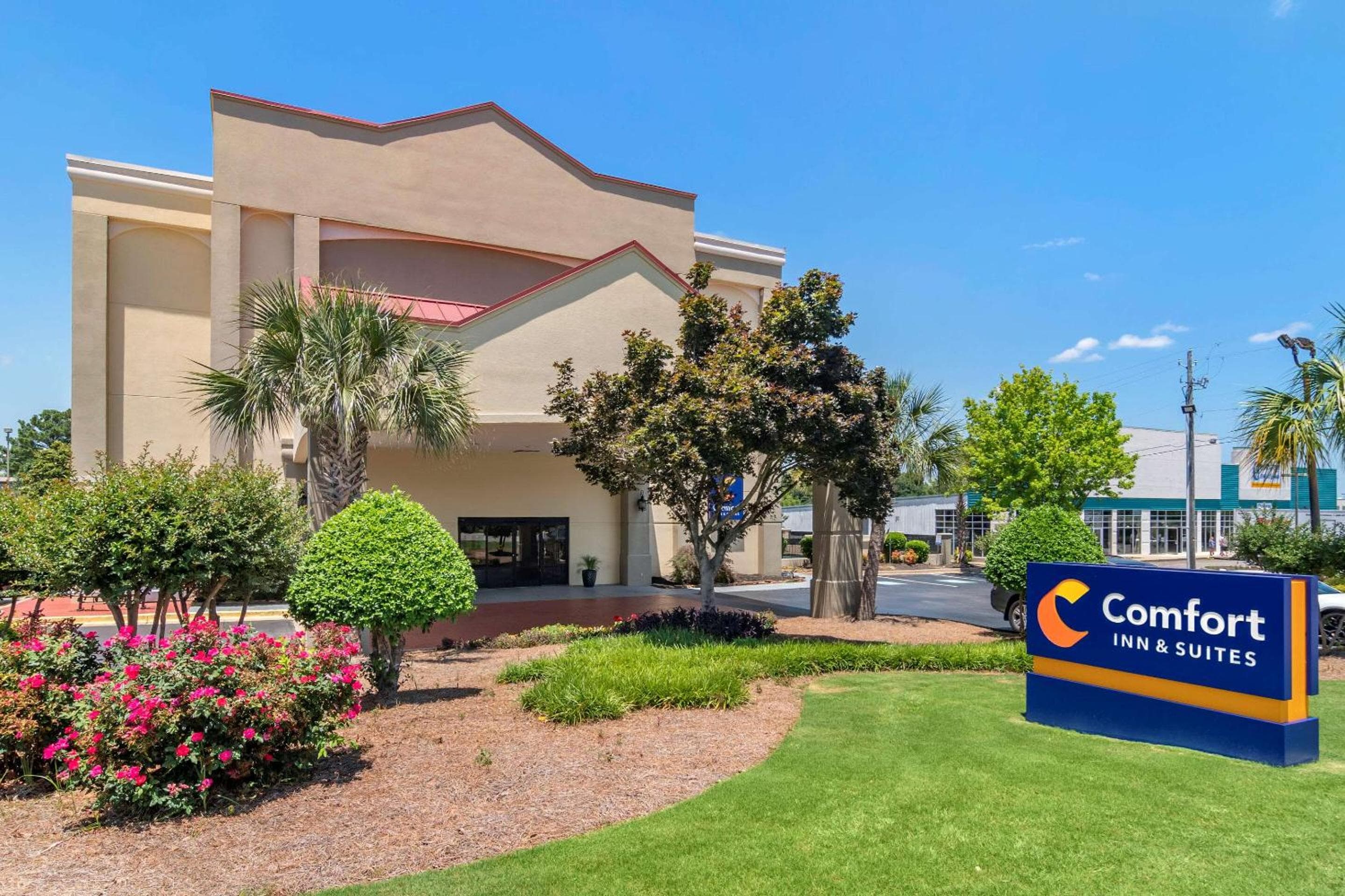 Comfort Inn & Suites Athens North