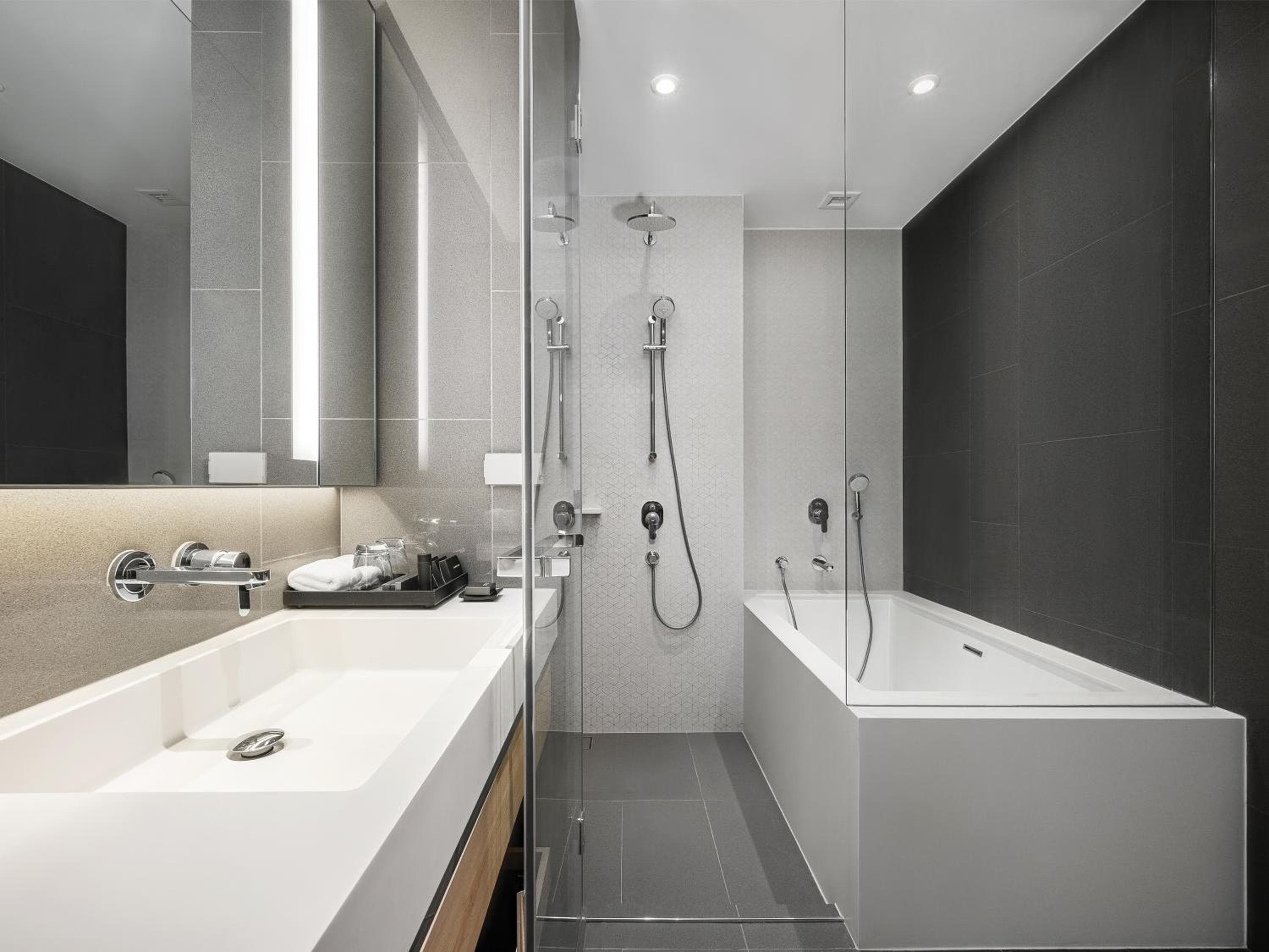 Oakwood Suites Bangkok