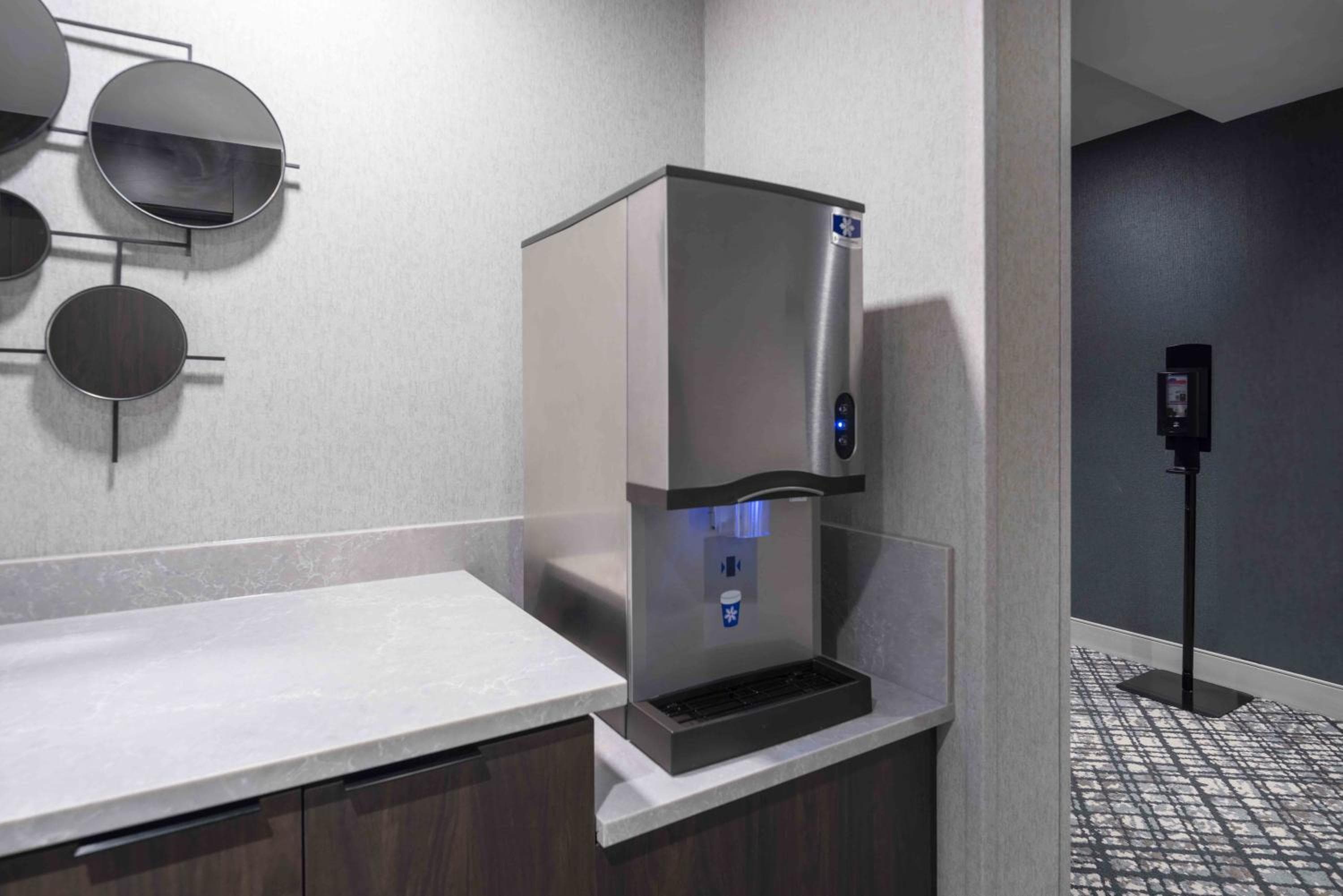 Staybridge Suites - Boston Logan Airport - Revere by IHG