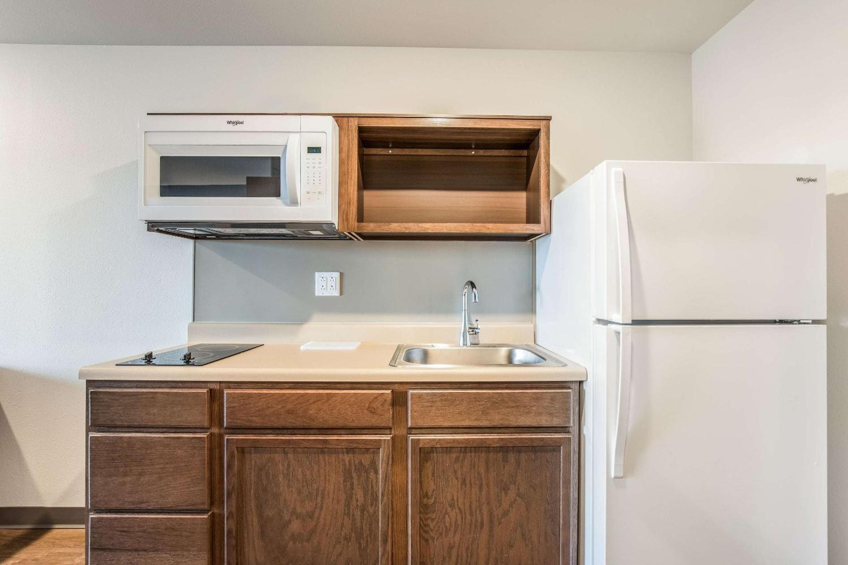 WoodSpring Suites Chicago Midway