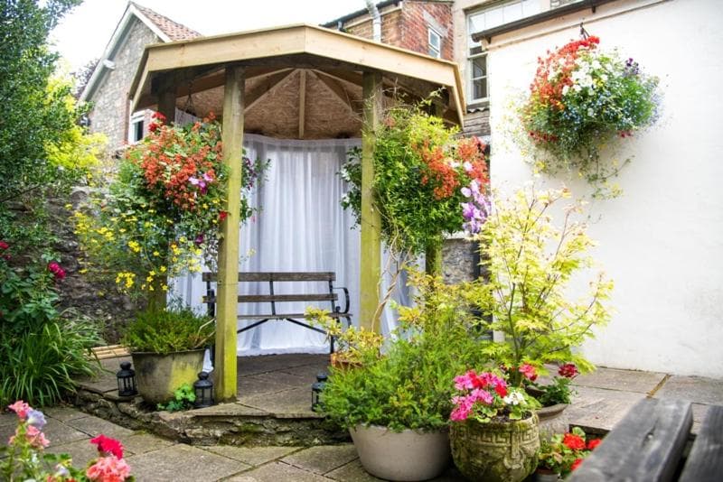 The Oakhill Inn