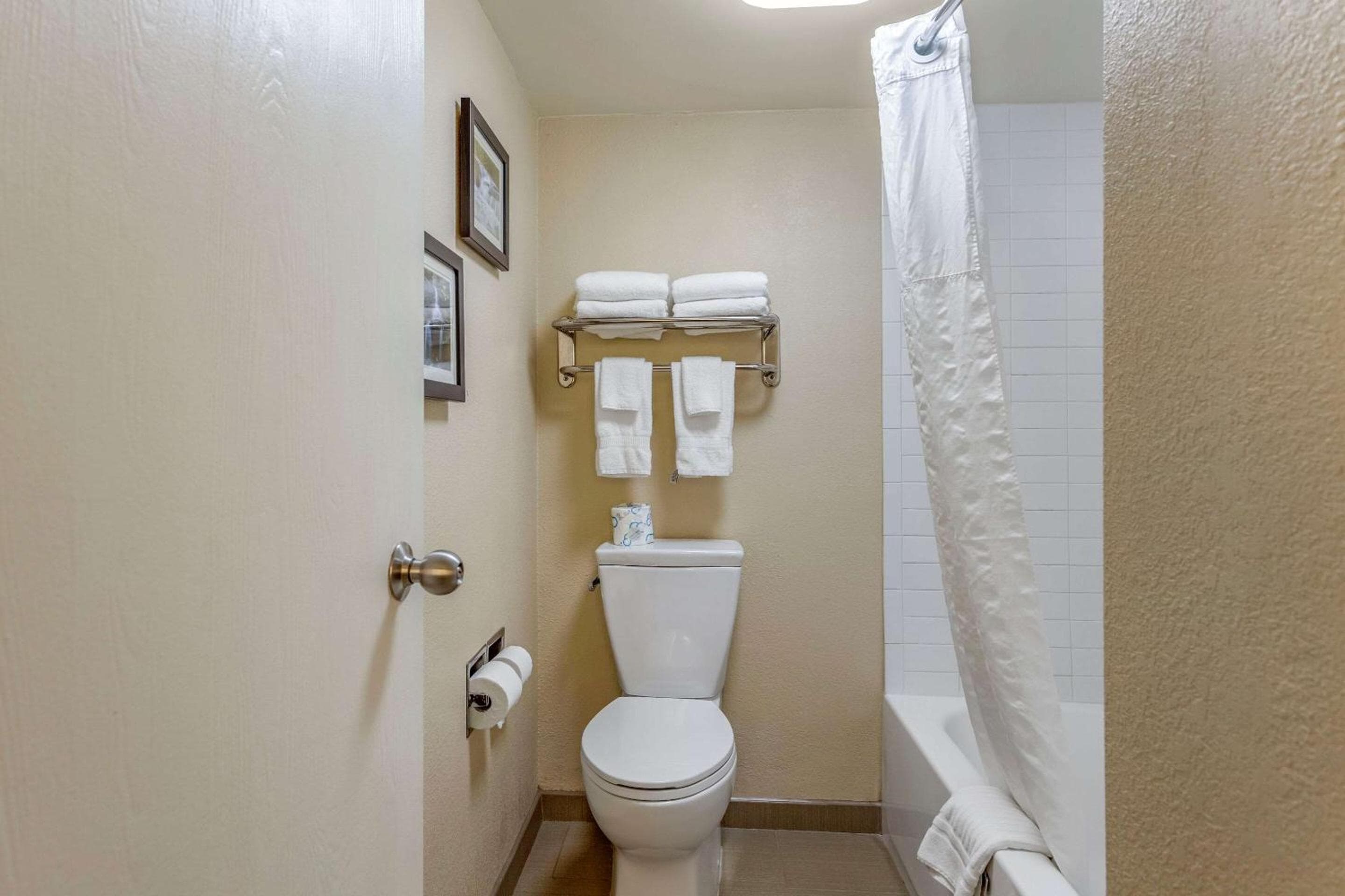 Comfort Inn & Suites Little Rock Airport