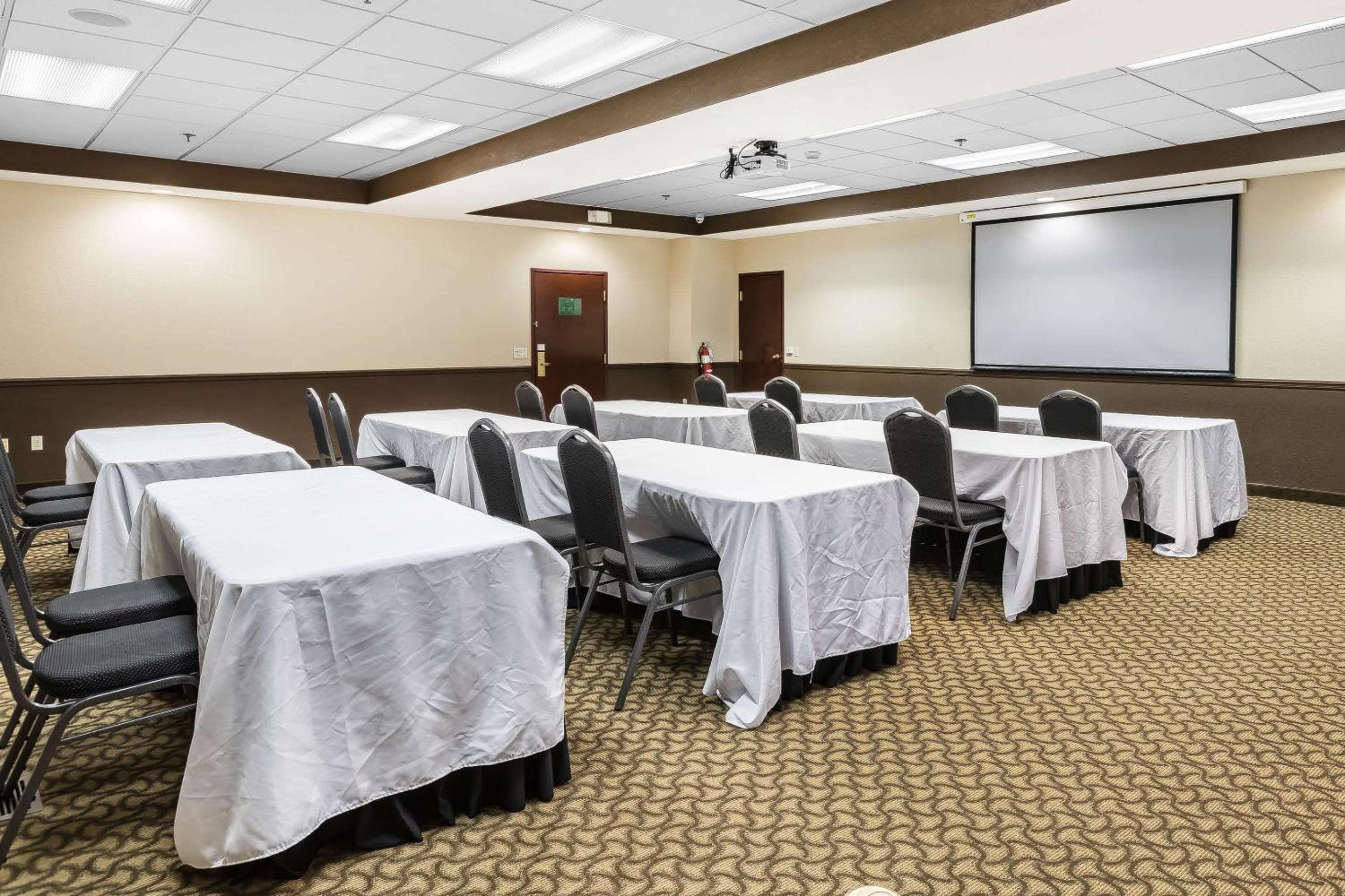 meeting & event spaces