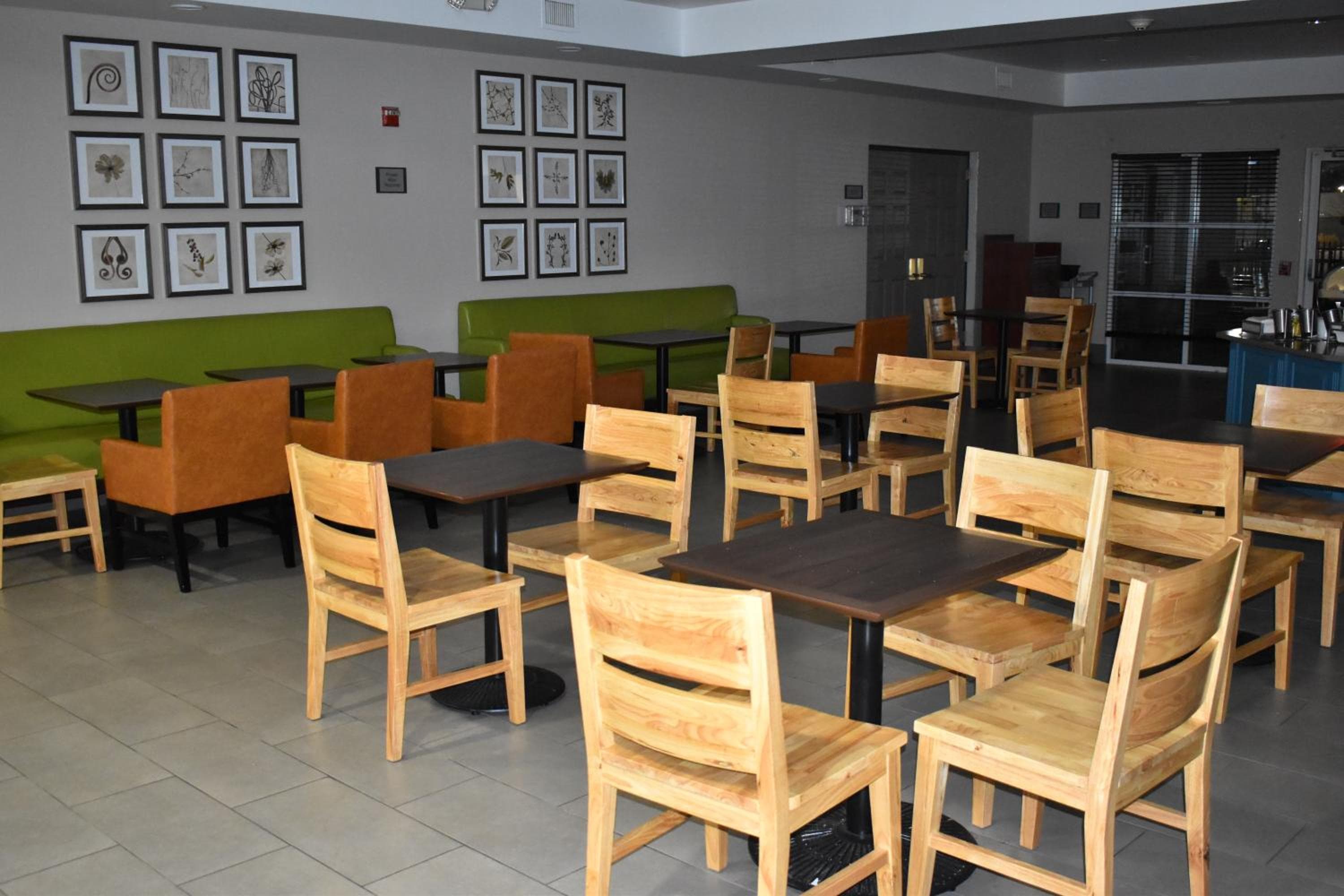 Country Inn & Suites by Radisson, Hagerstown, MD