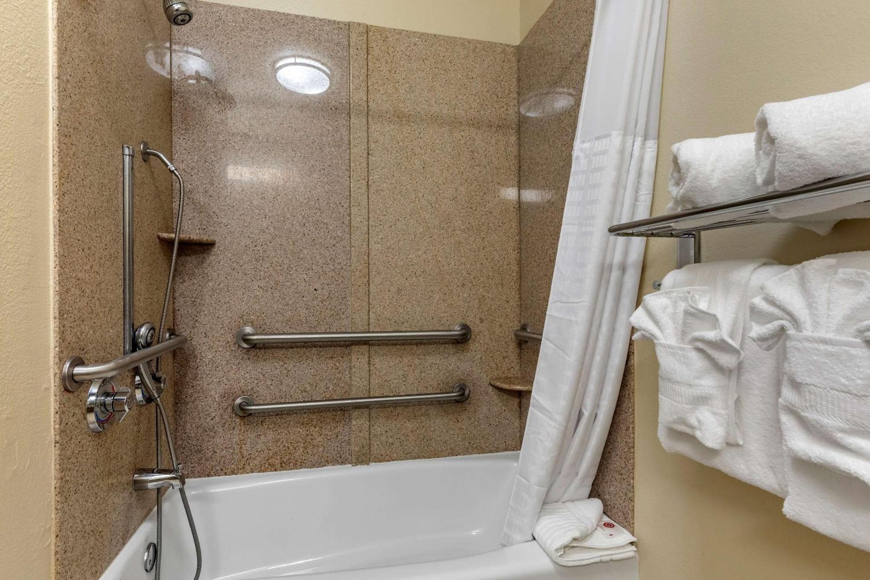 Comfort Inn & Suites Paris