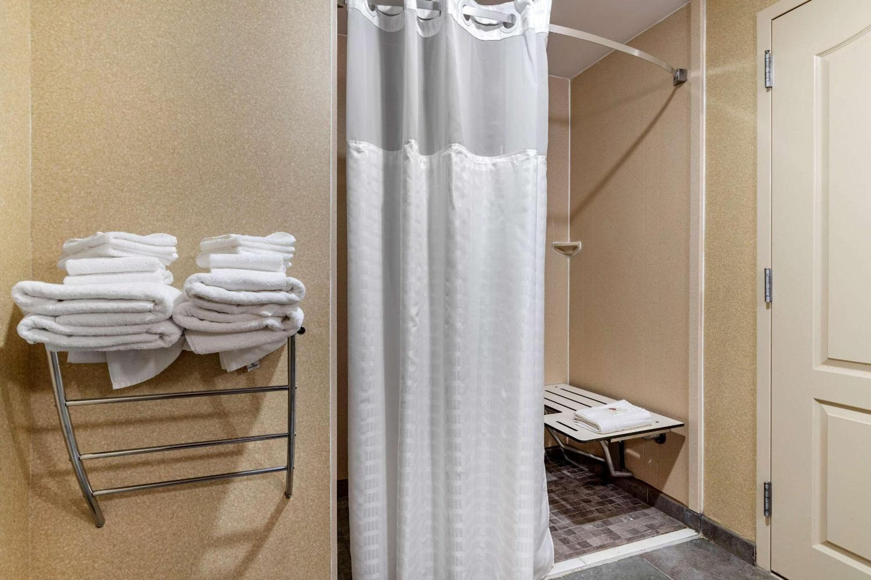 Comfort Suites Florence I-95
