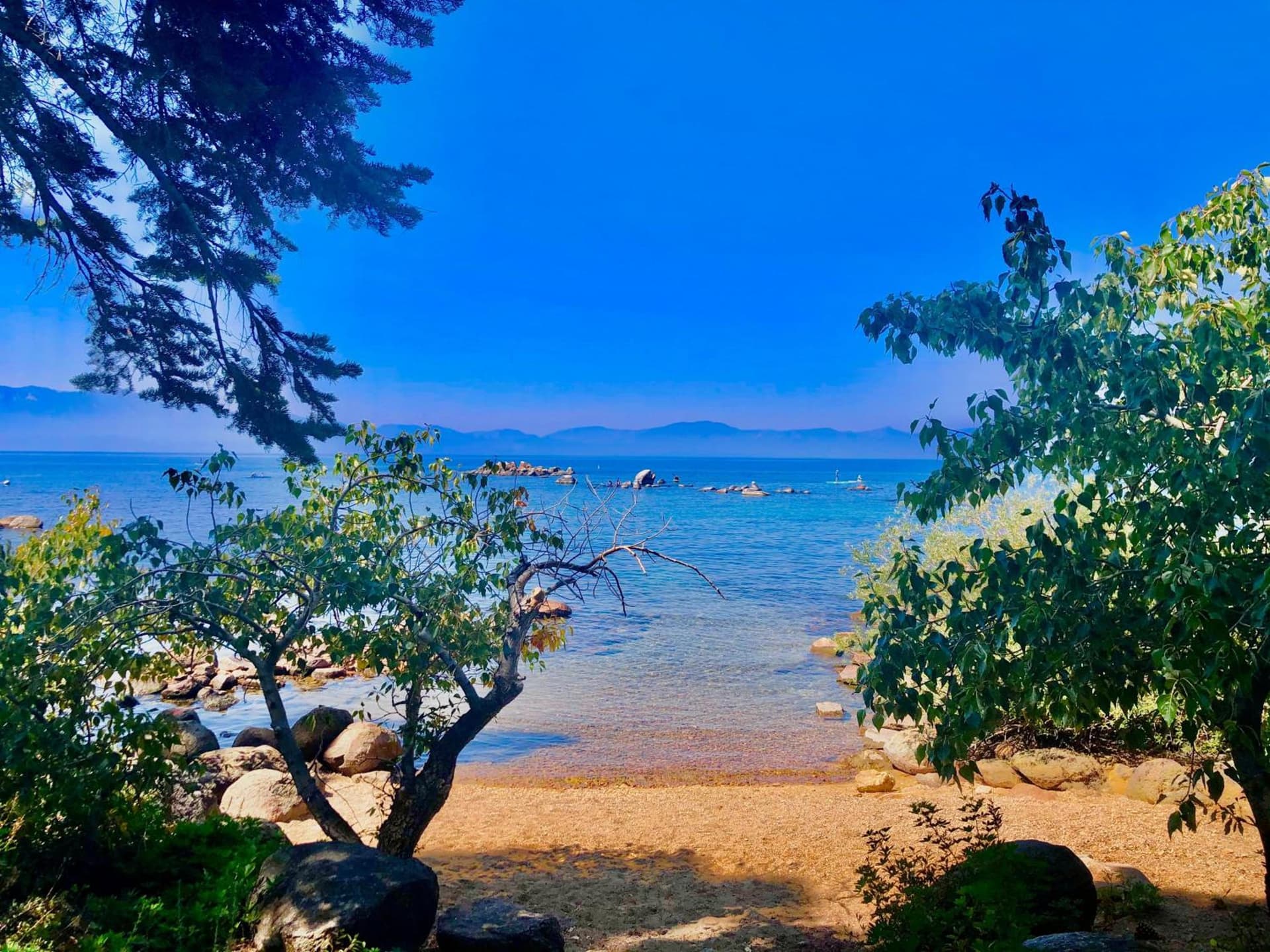Lv12: luxury villa walk to the Beach