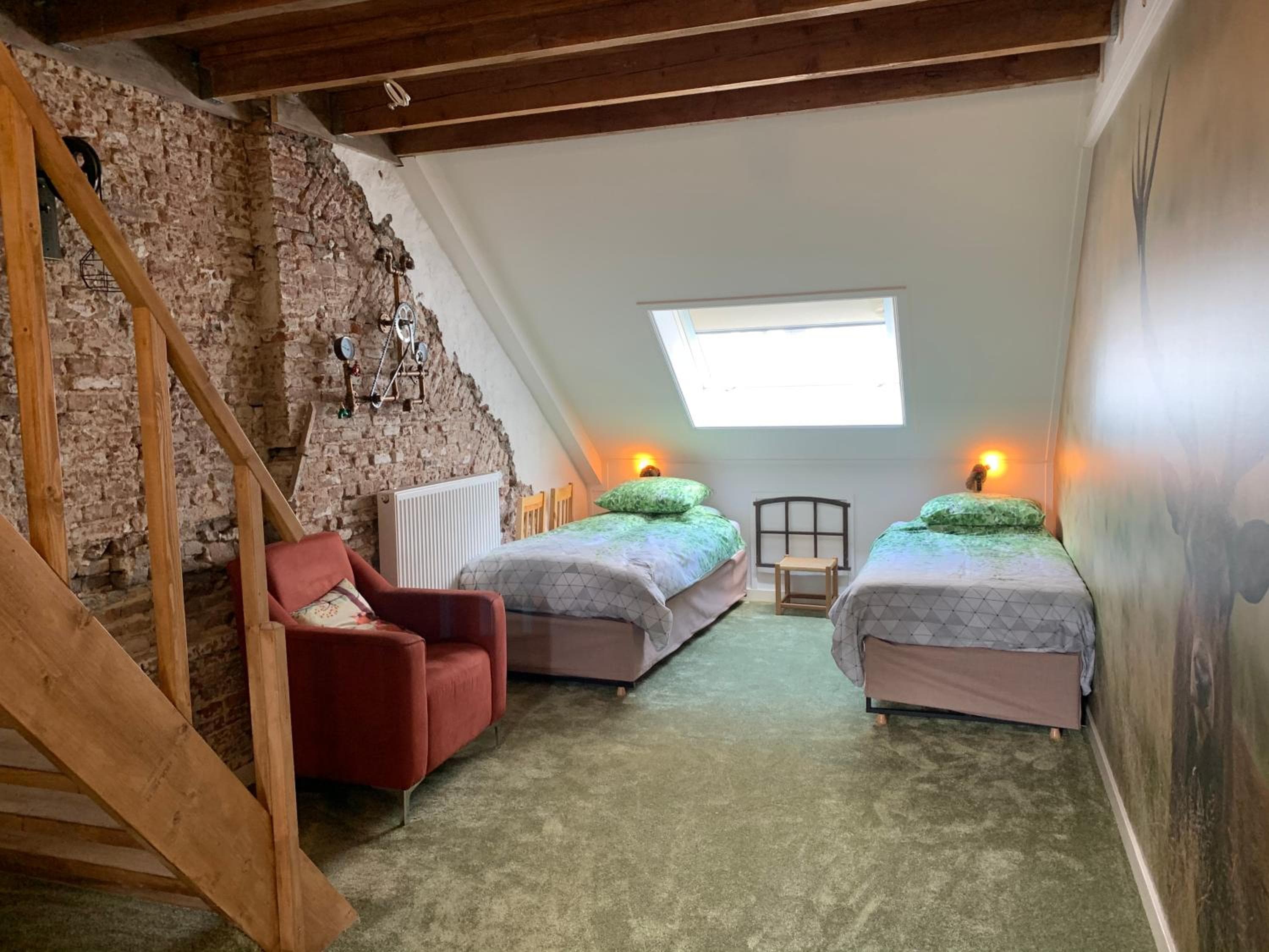 Logement Meijnerswijk, Free Parking, Electric Parking, Kitchen,Living room, Free Coffee machine Geen jongeren onder 25 jr