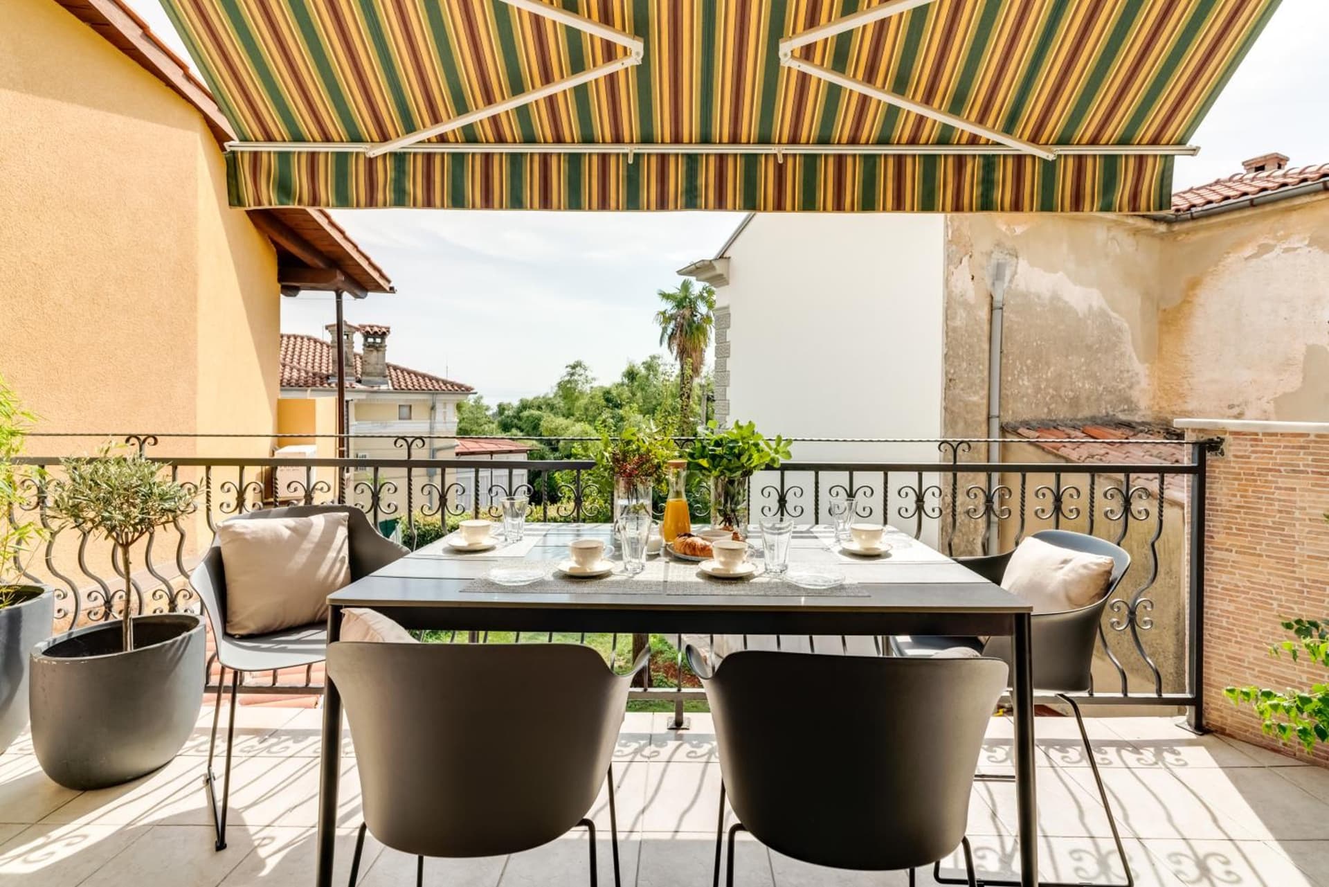 Luxury Apartment Regina