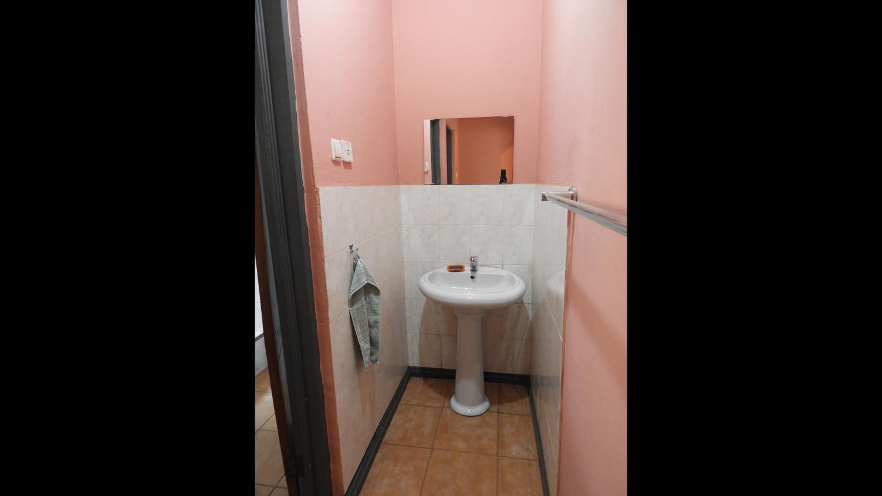 Nimohs Holiday Home