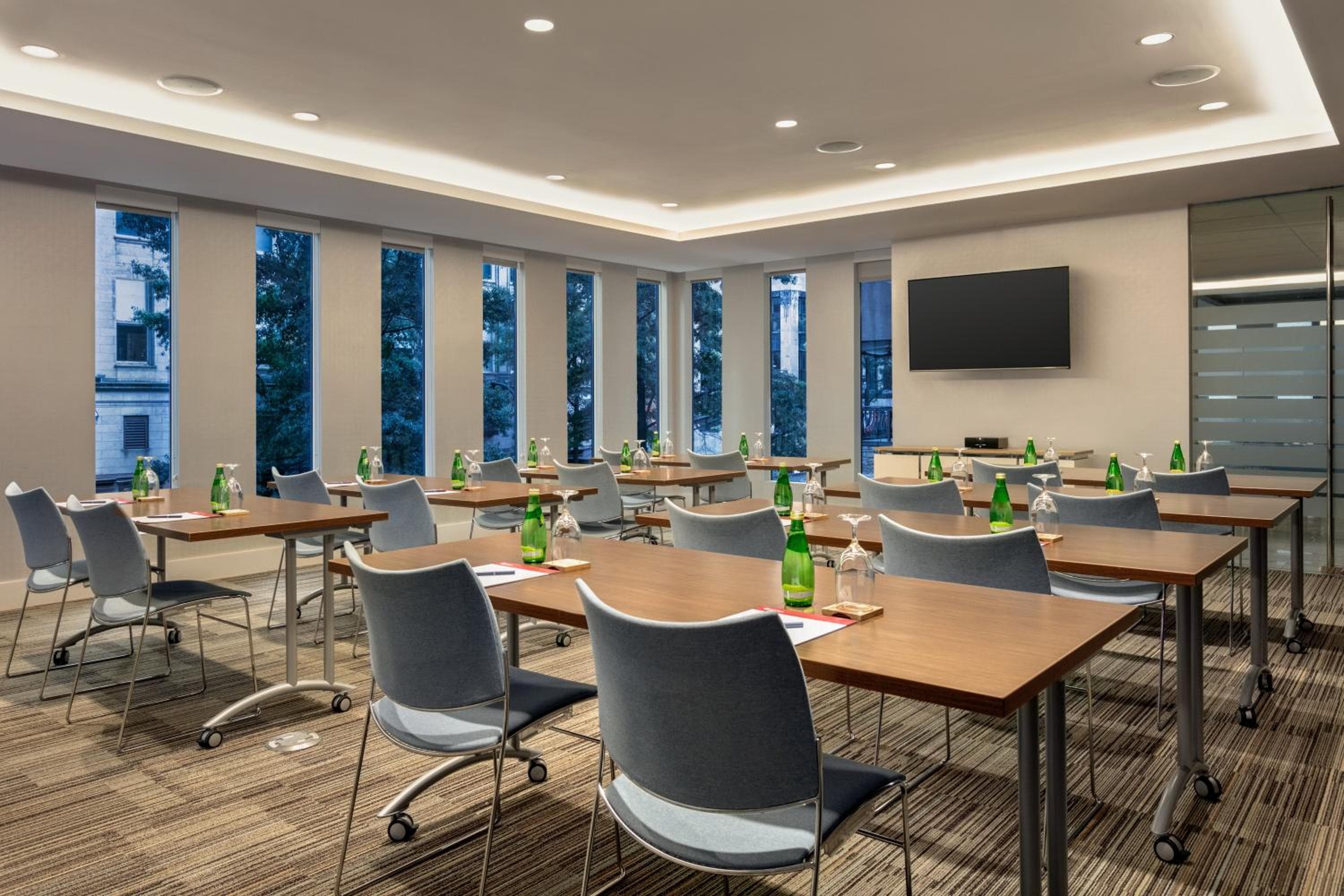 Hotel Indigo Atlanta Downtown by IHG
