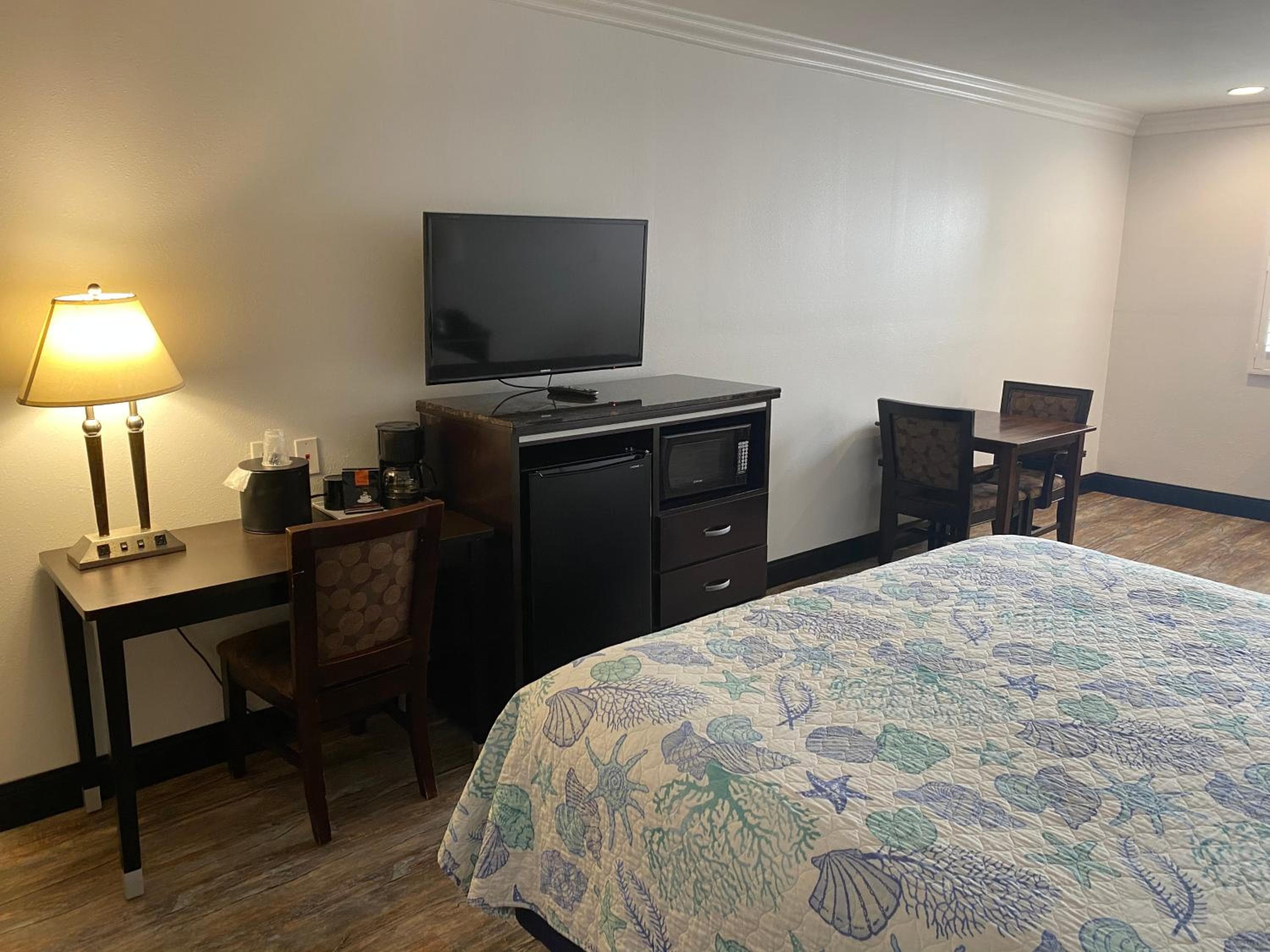 Ocean Surf Inn & Suites