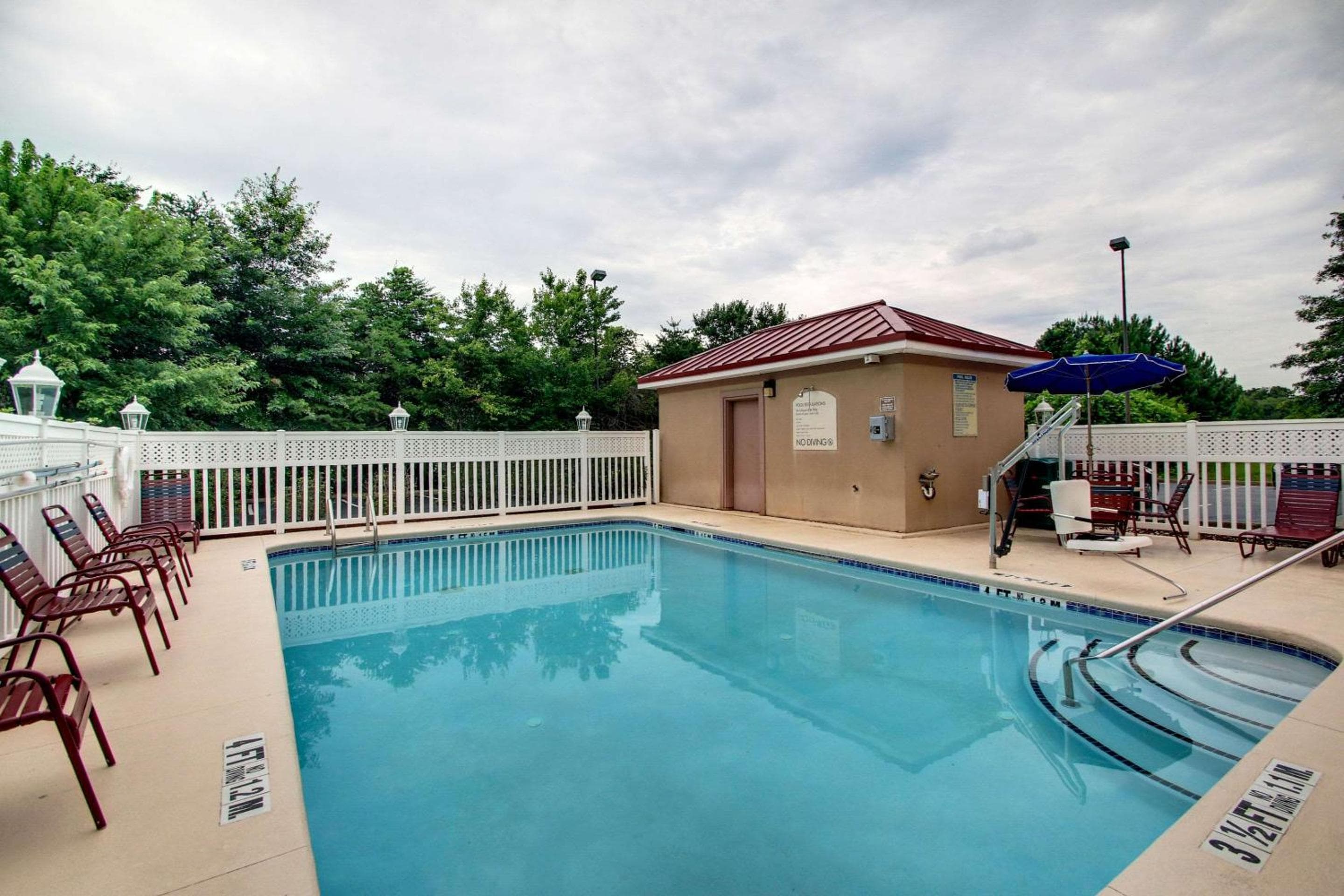 Comfort Suites Woodstock - Atlanta North