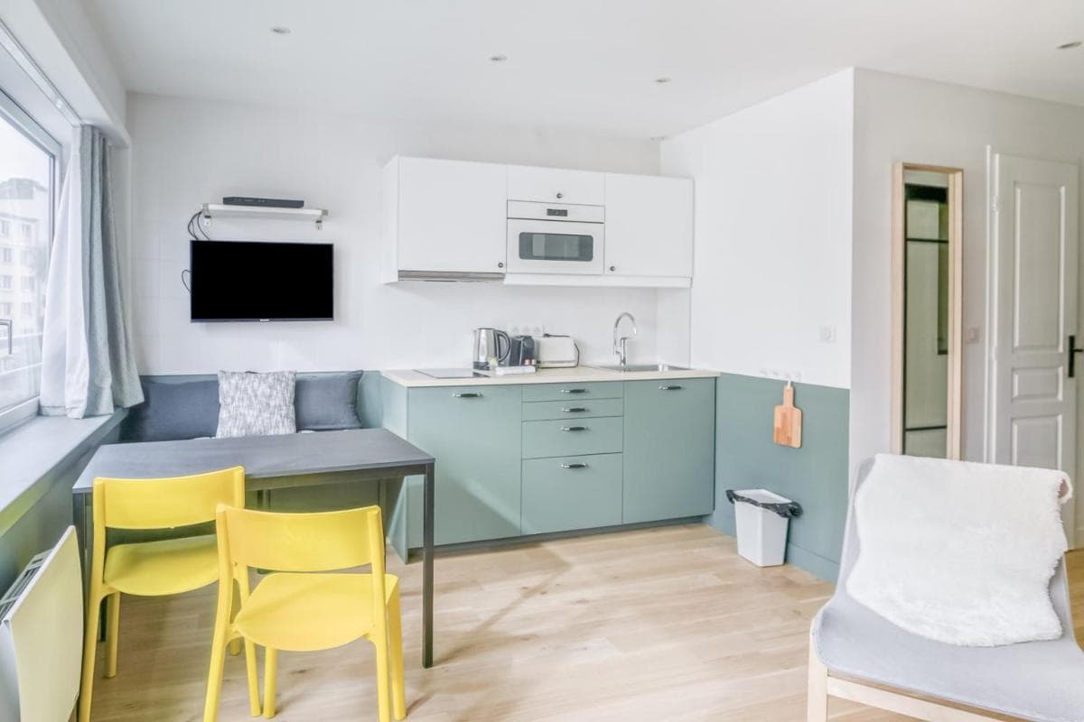 GuestReady - Bright Apt for 4 Issey-Les-Moulienaux