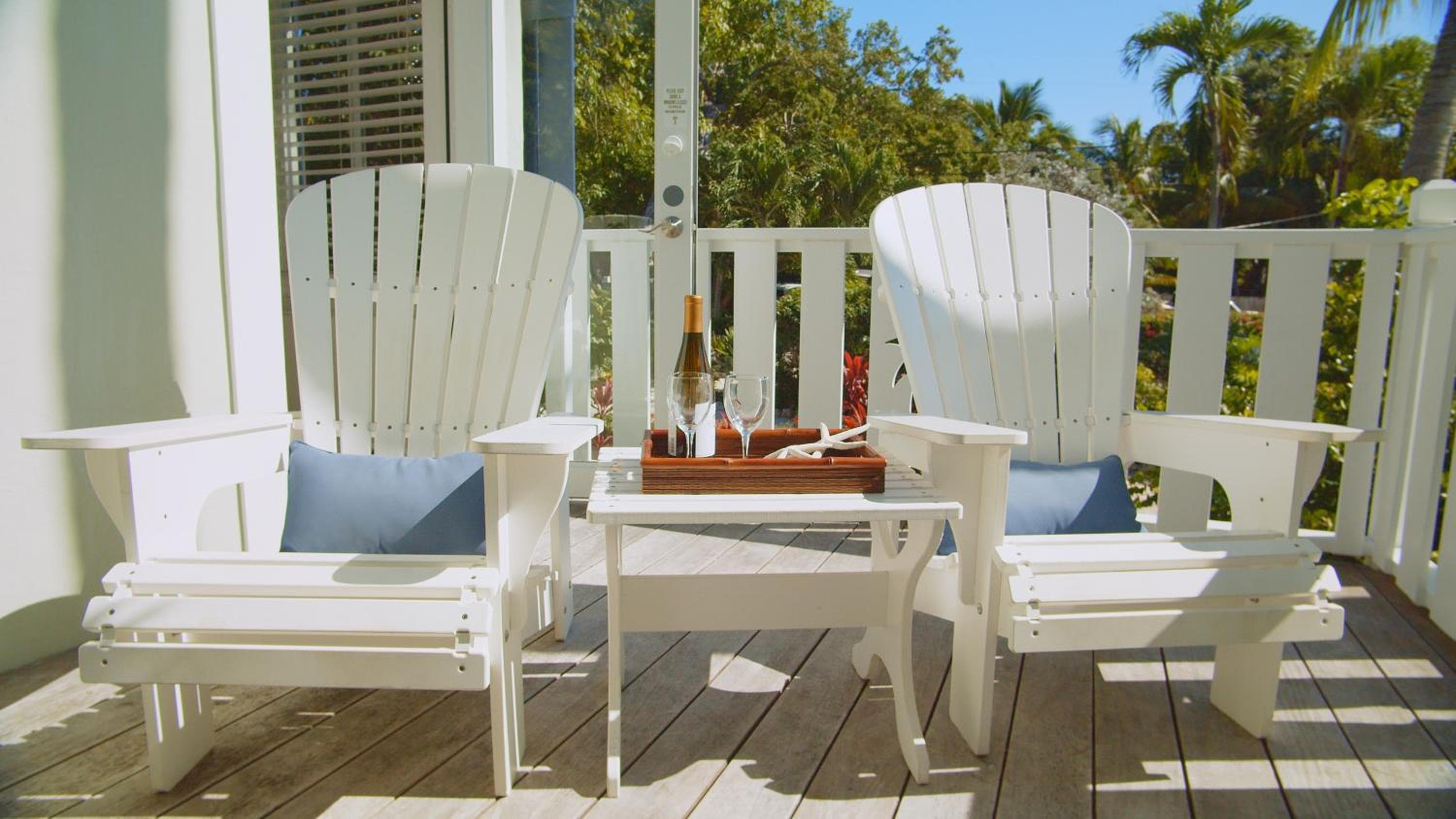 Coconut Palm Inn