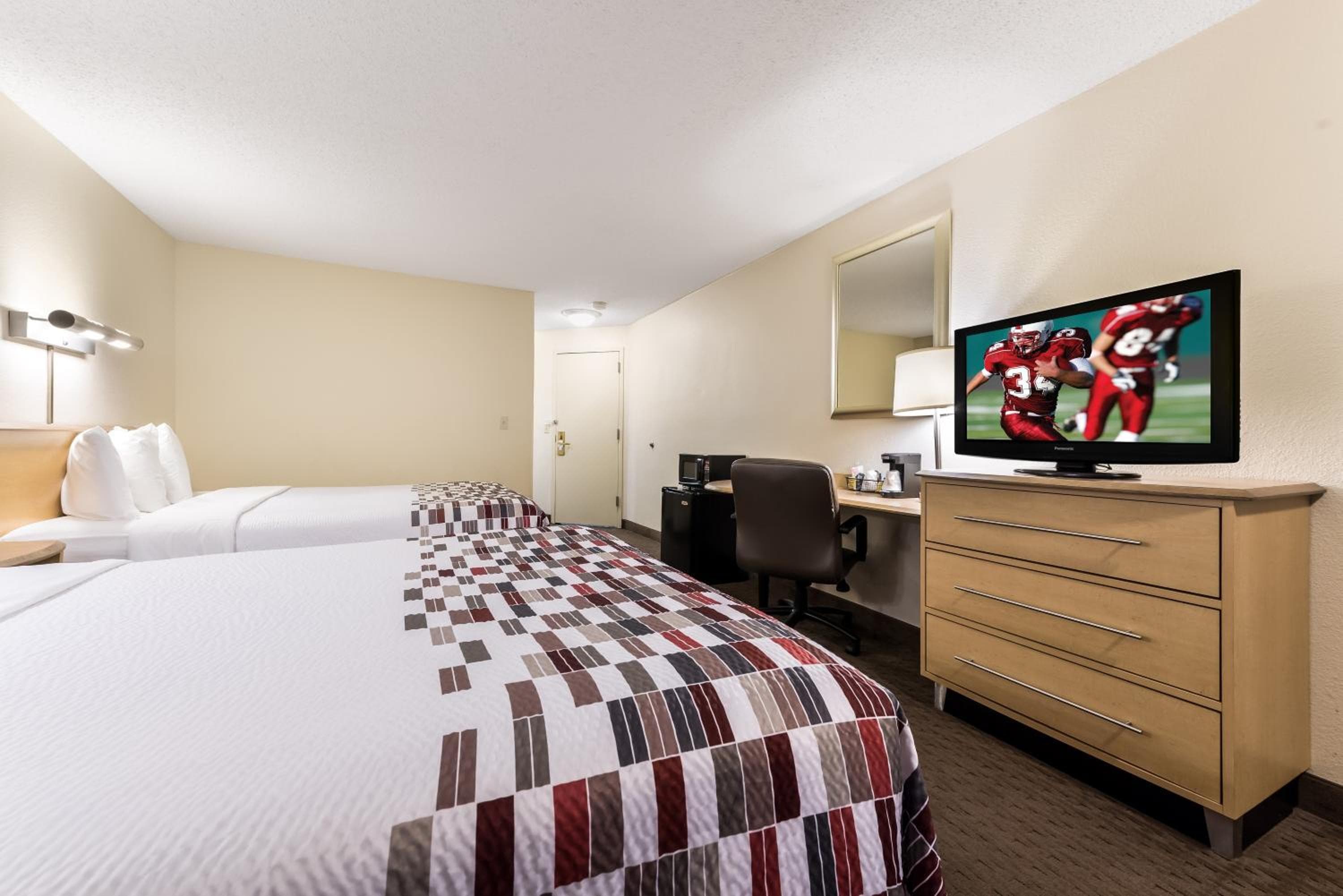 Red Roof Inn Cleveland Airport - Middleburg Heights