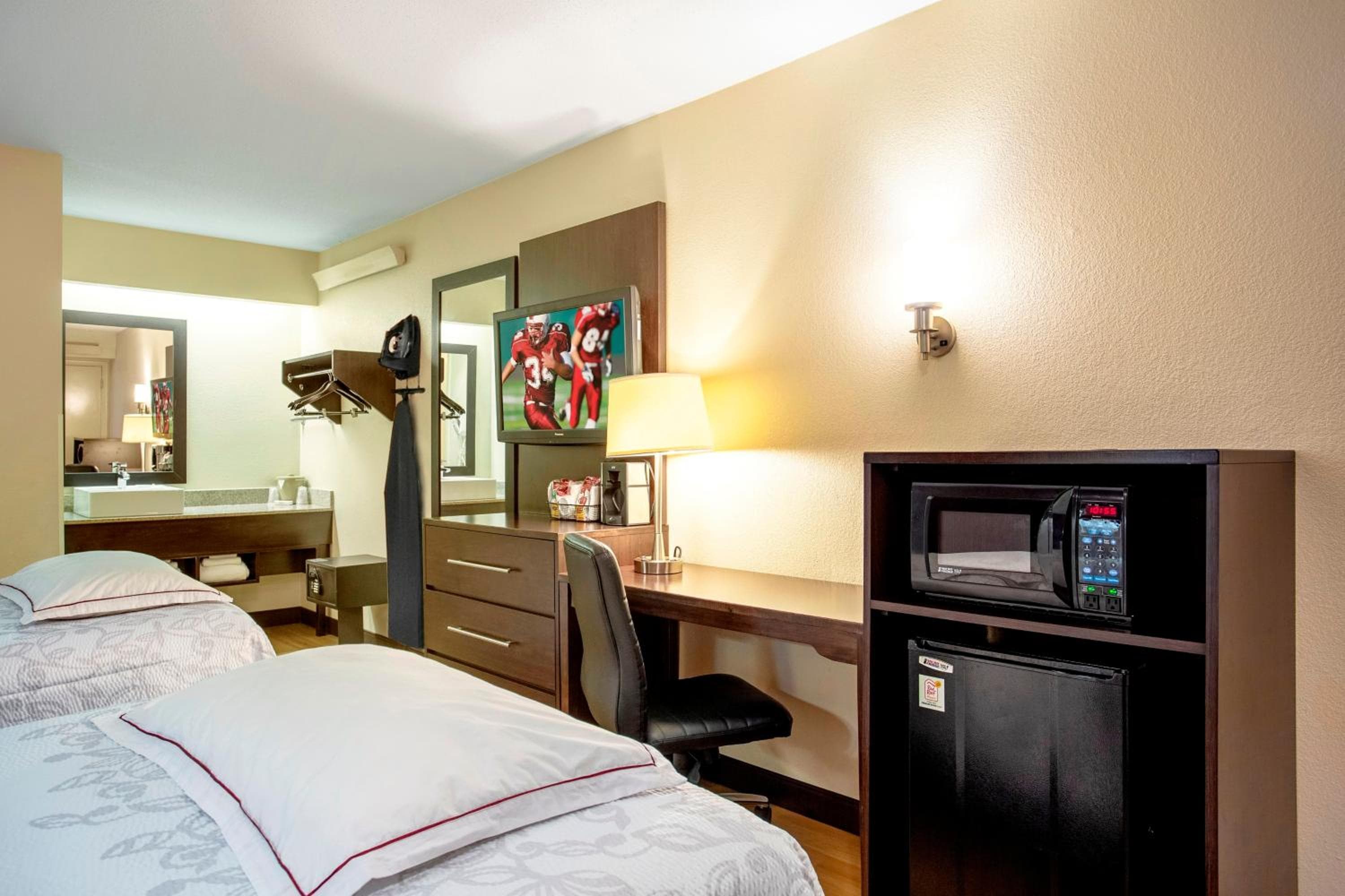 Red Roof Inn PLUS+ Ann Arbor - U of Michigan North