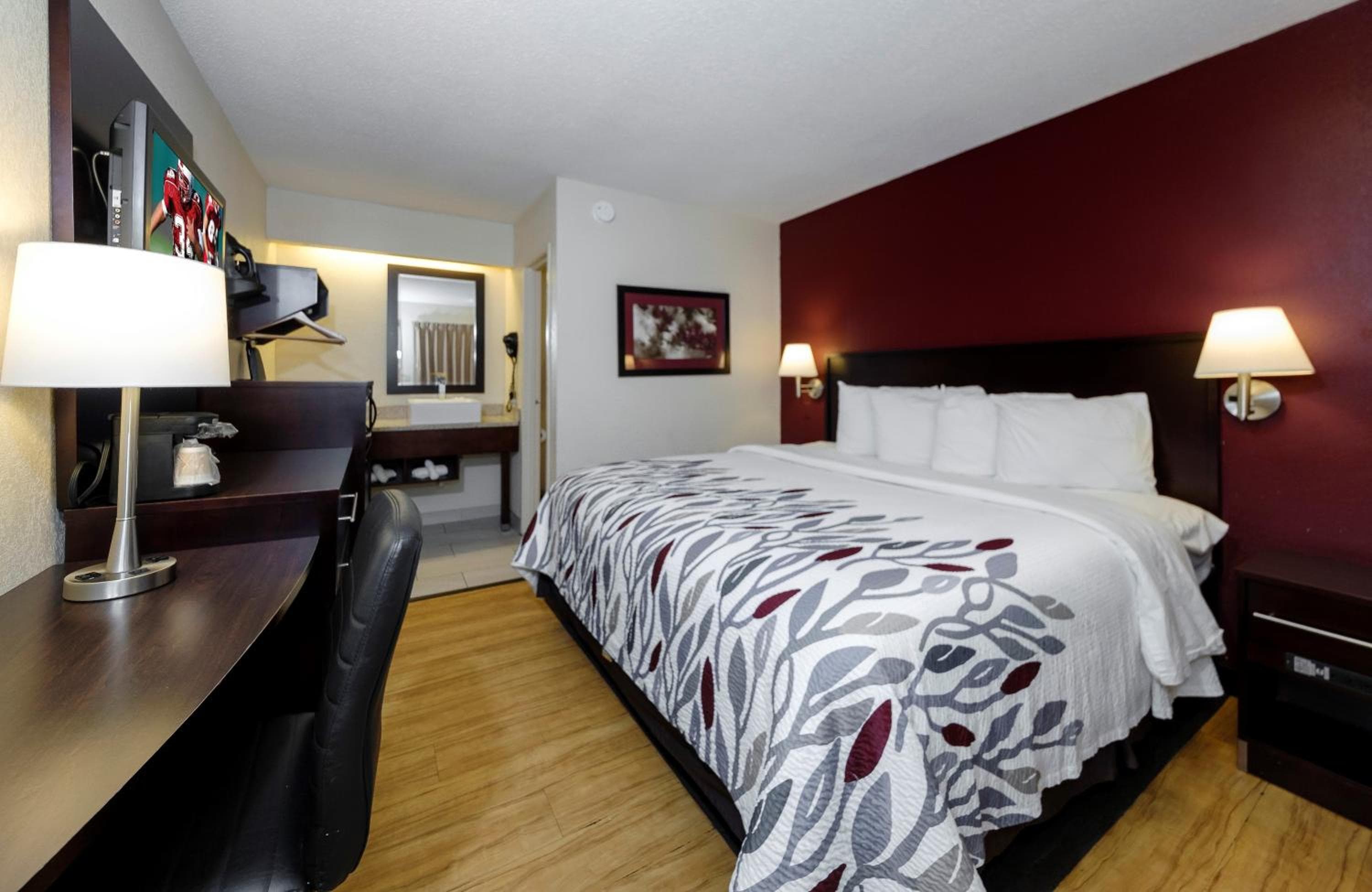 Red Roof Inn Lansing East - MSU