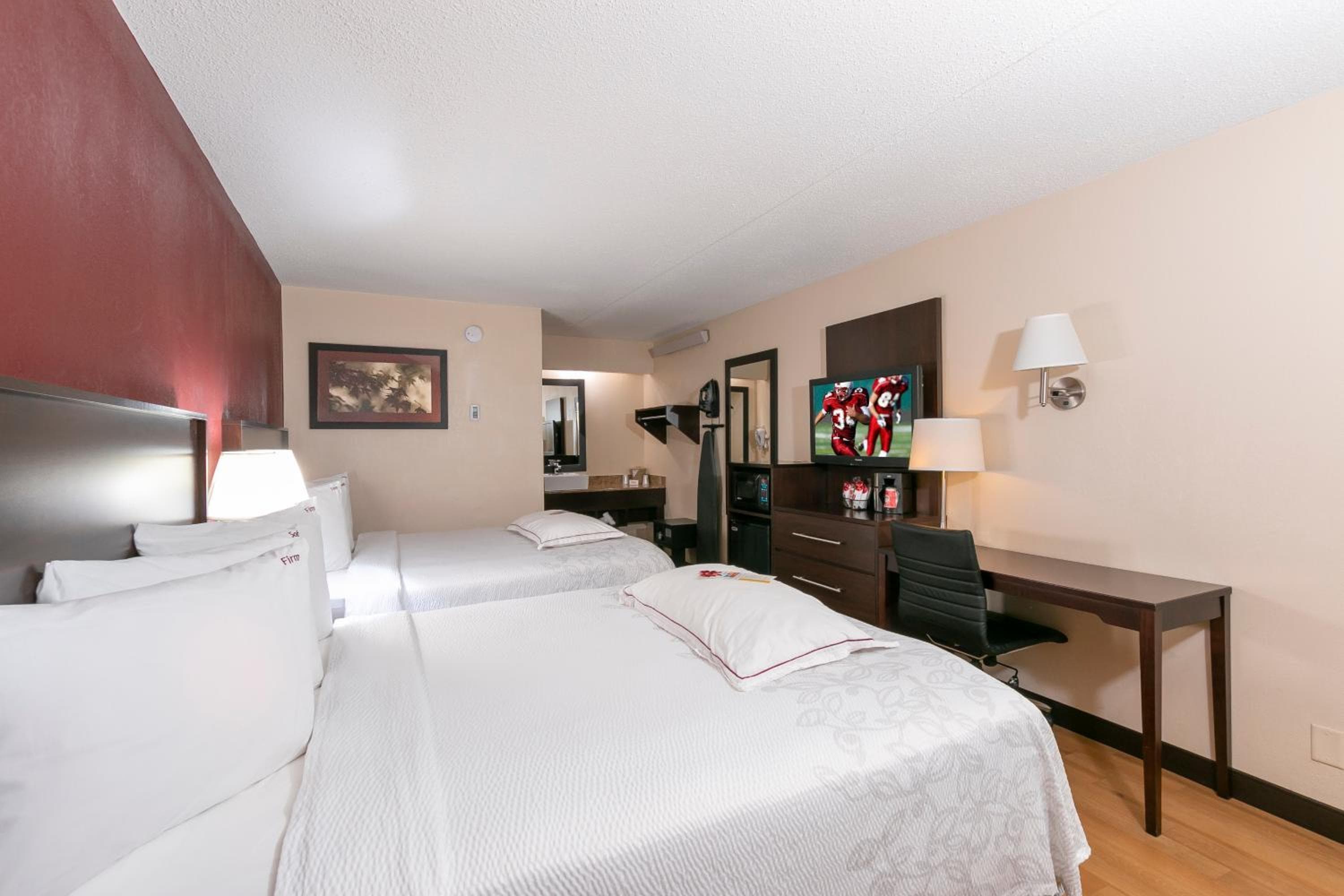 Red Roof Inn PLUS+ Pittsburgh South - Airport