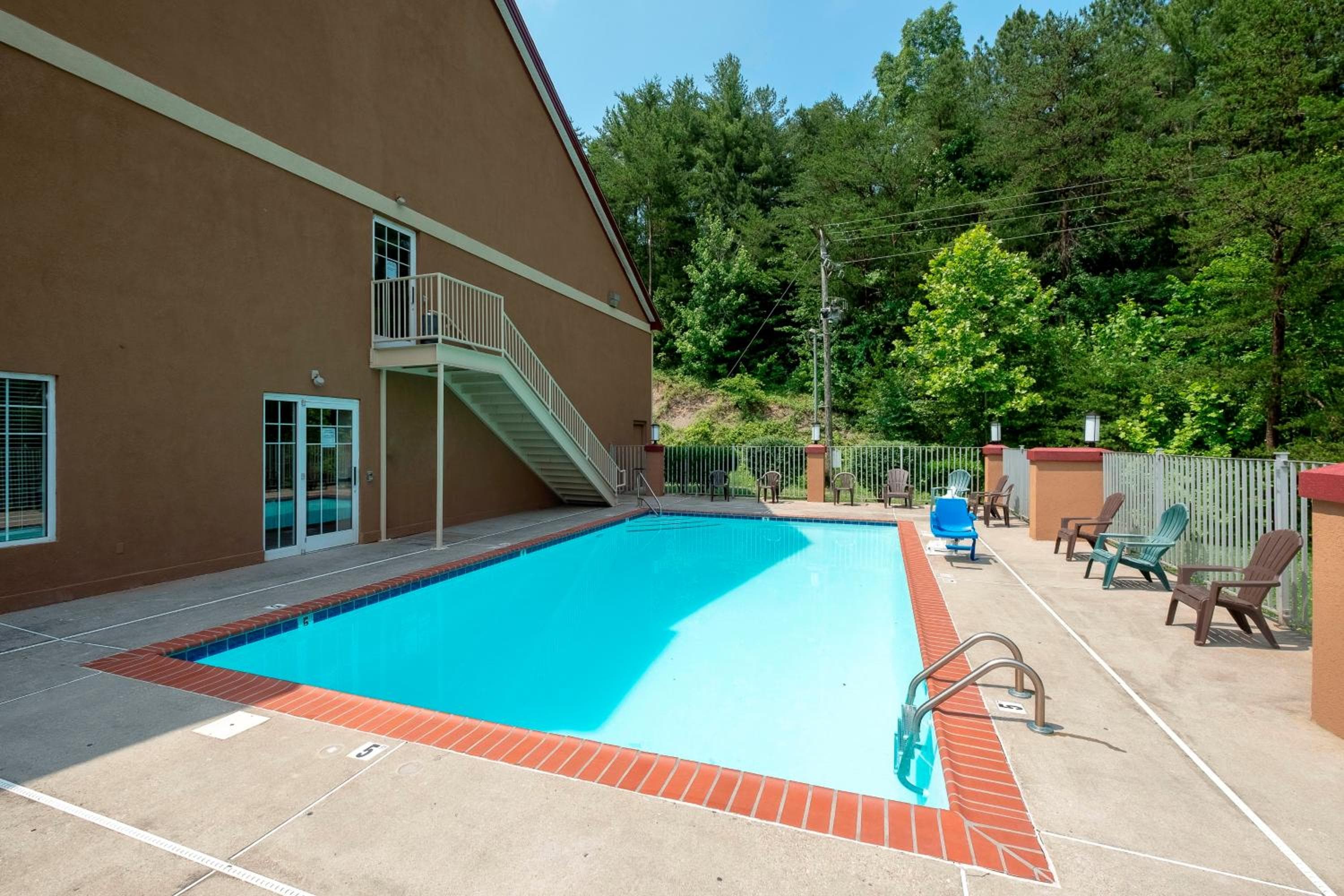 Red Roof Inn & Suites Corbin