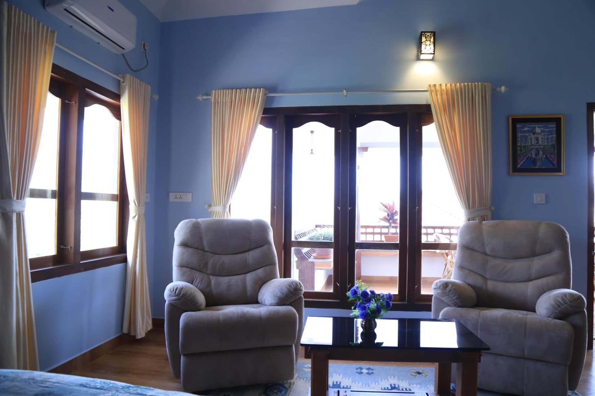Luxury cottages with beautiful mountain view