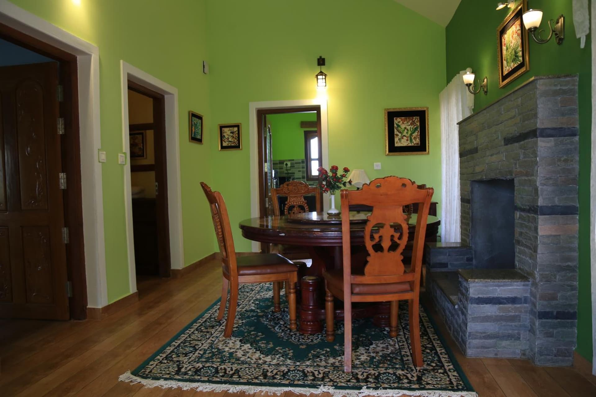 Luxury cottages with beautiful mountain view