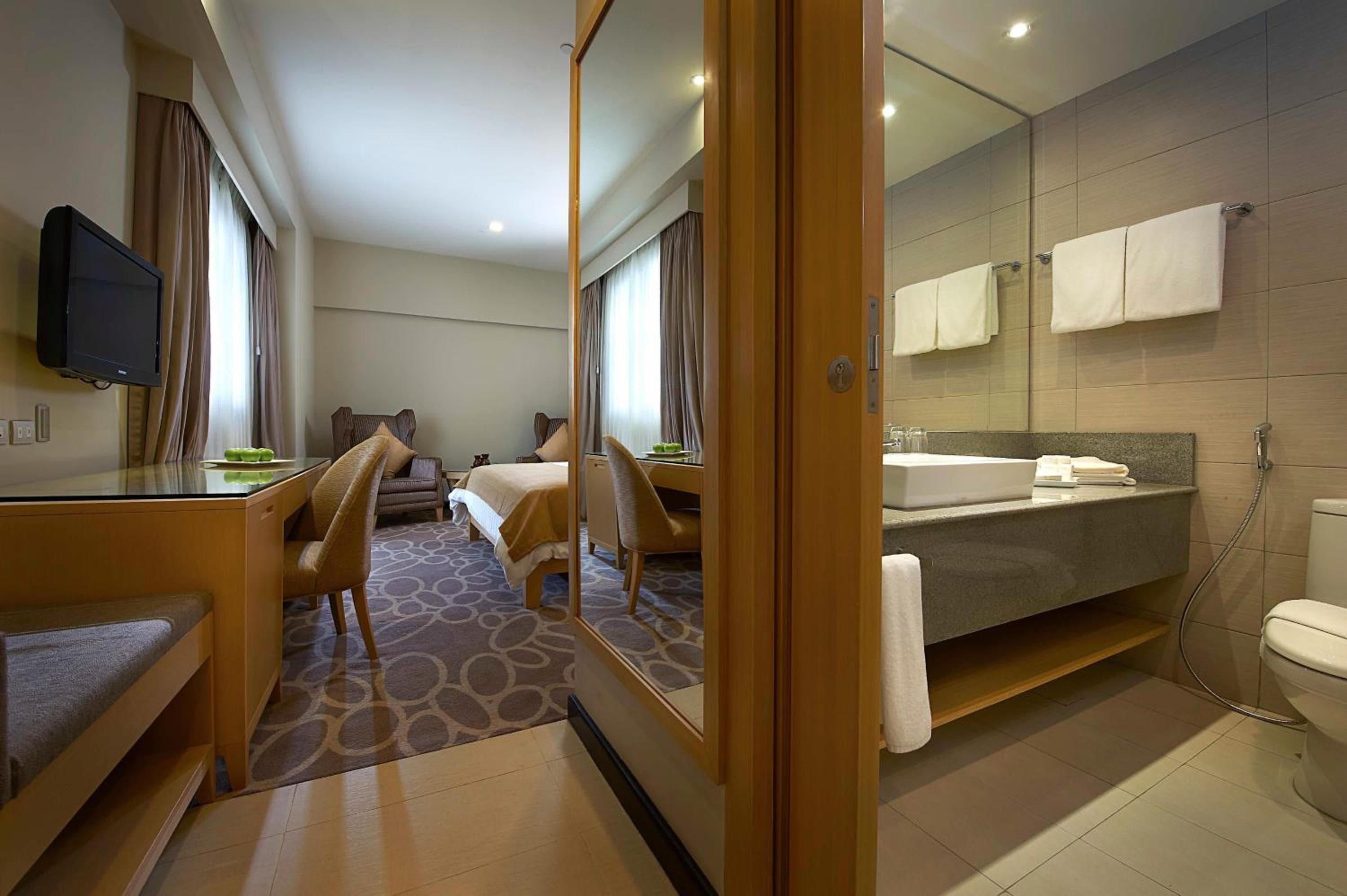 Berjaya Makati Hotel