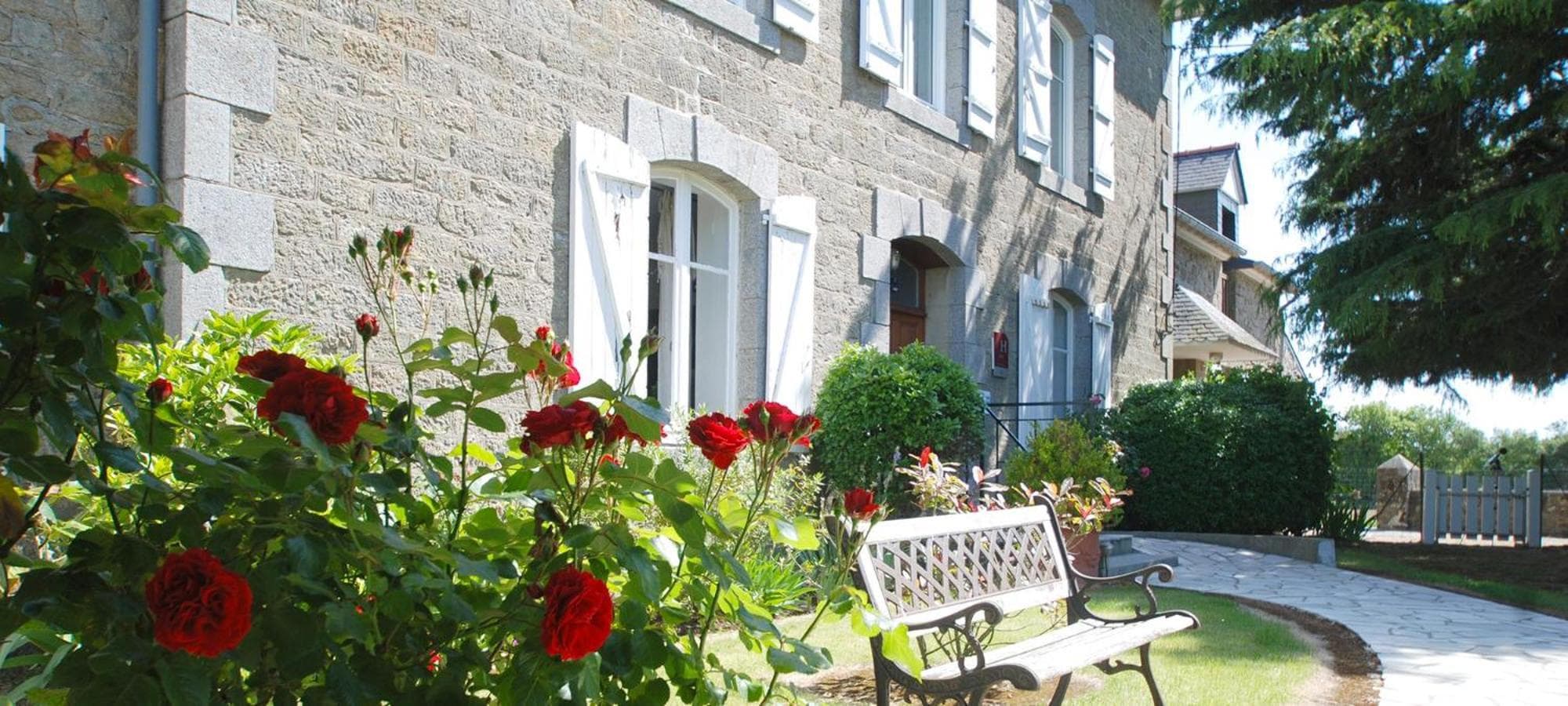 Hôtel Le Chatellier - Piscine chauffée d'avril à octobre
