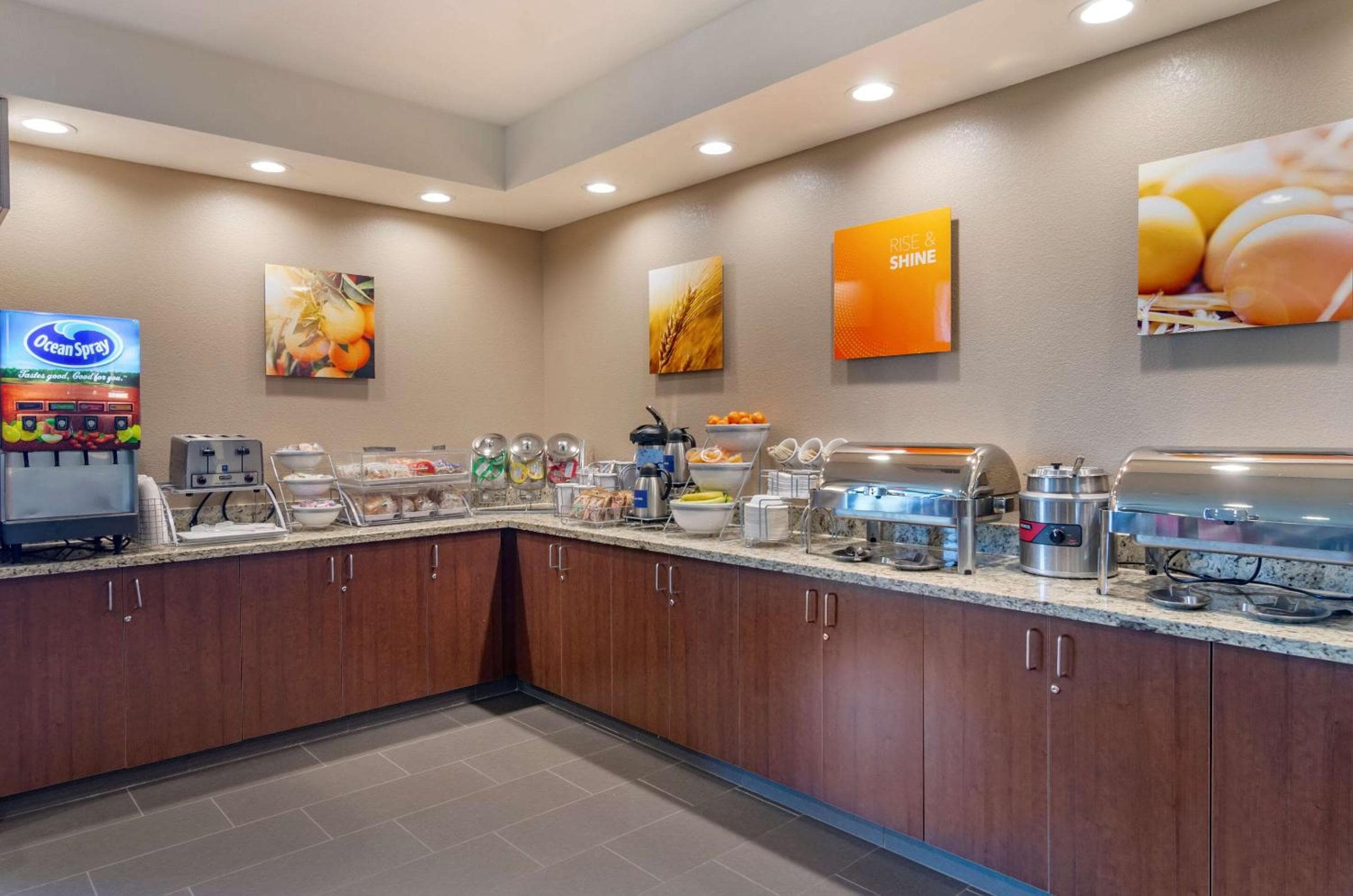 Comfort Suites Helena Airport