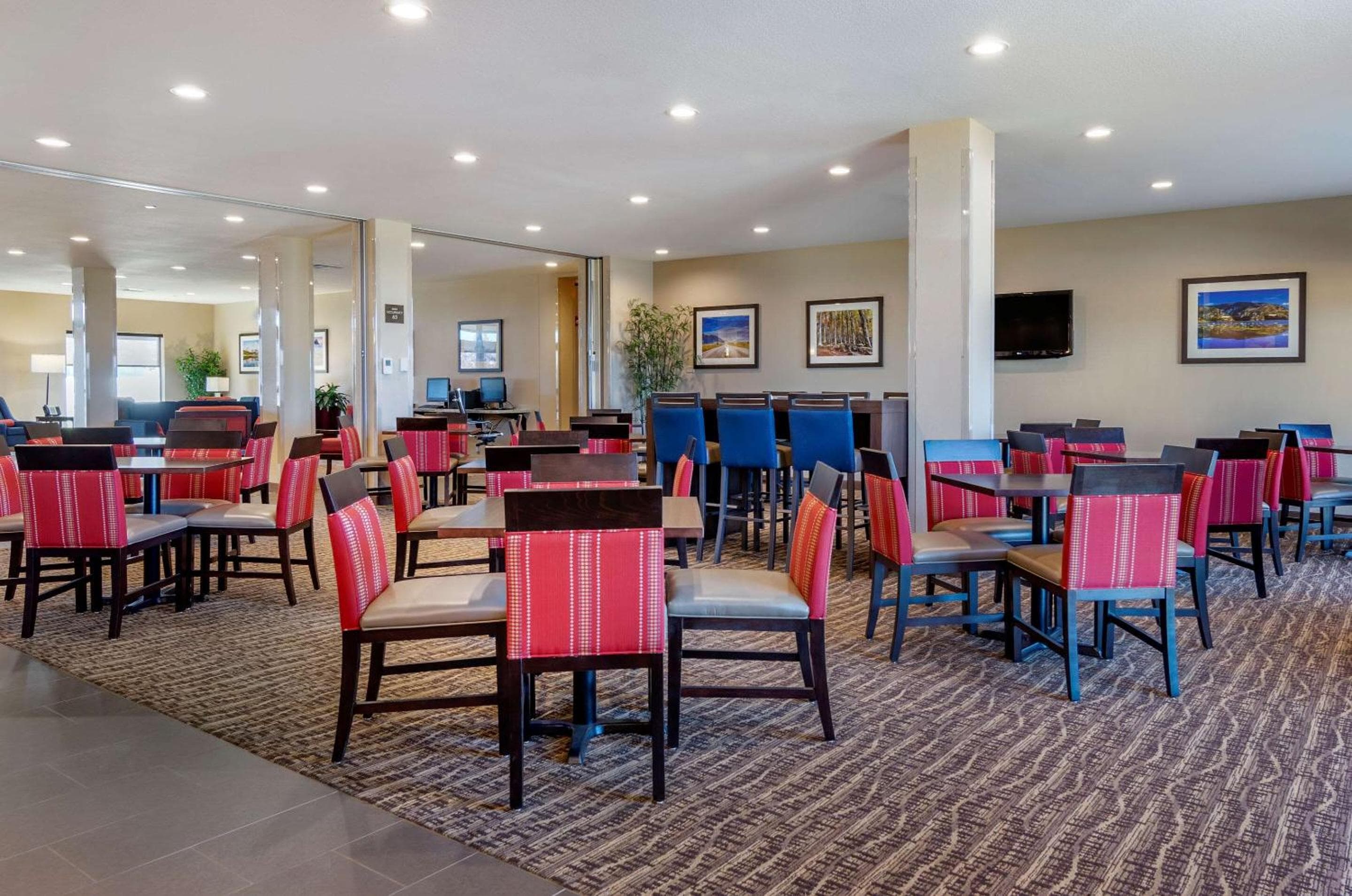 Comfort Suites Helena Airport