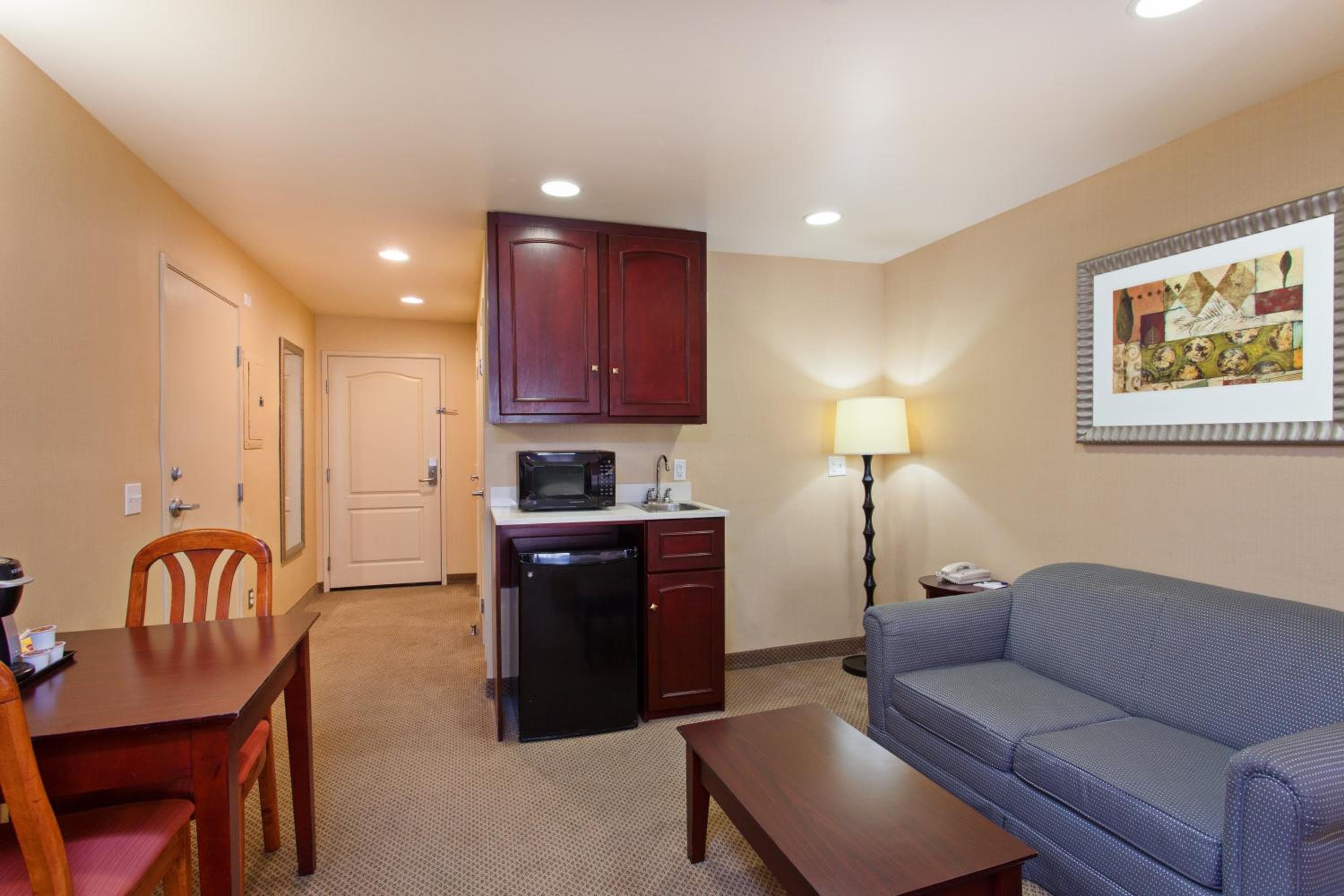 Holiday Inn Express Hotel & Suites Los Angeles Airport Hawthorne by IHG