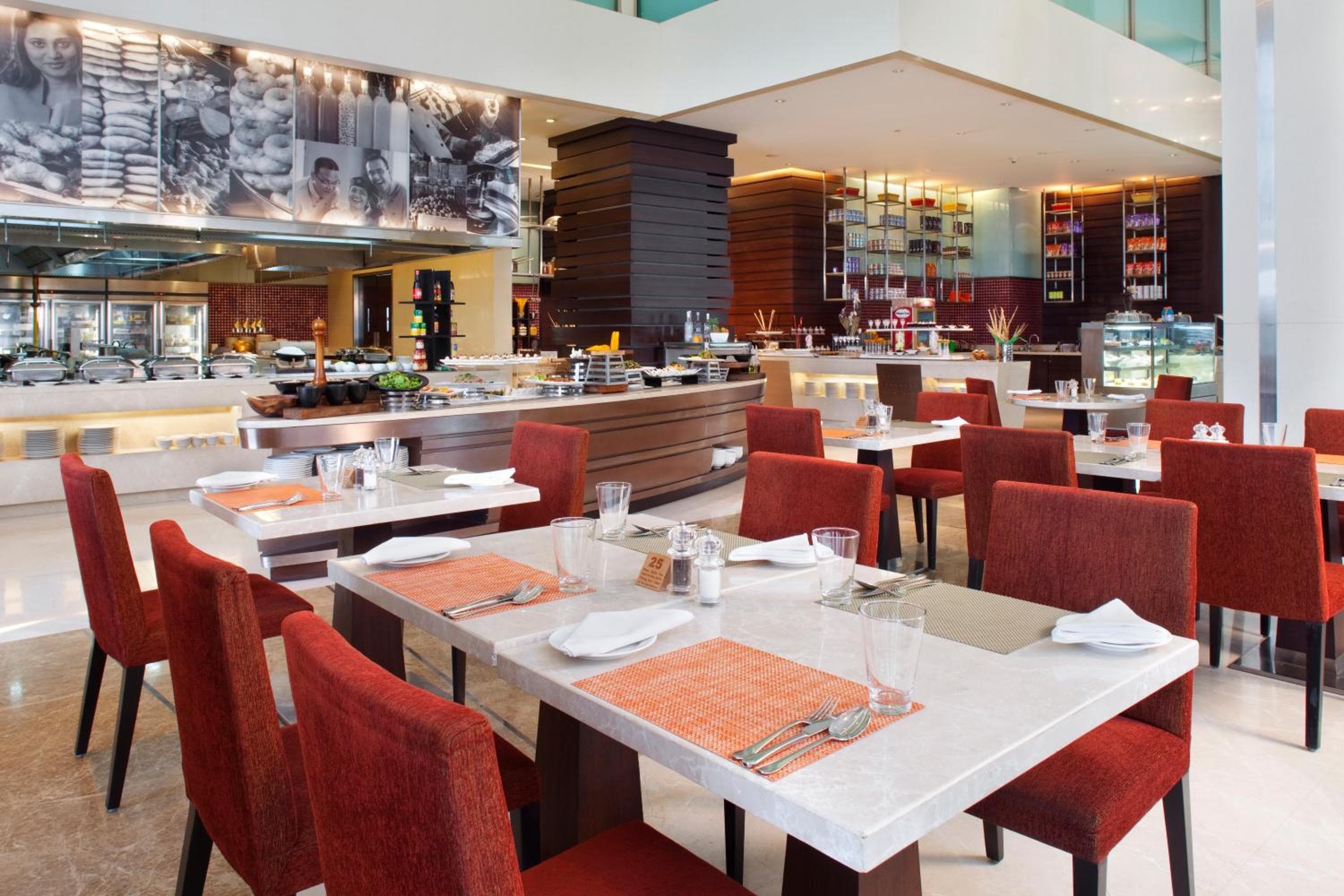 Holiday Inn Mumbai International Airport by IHG