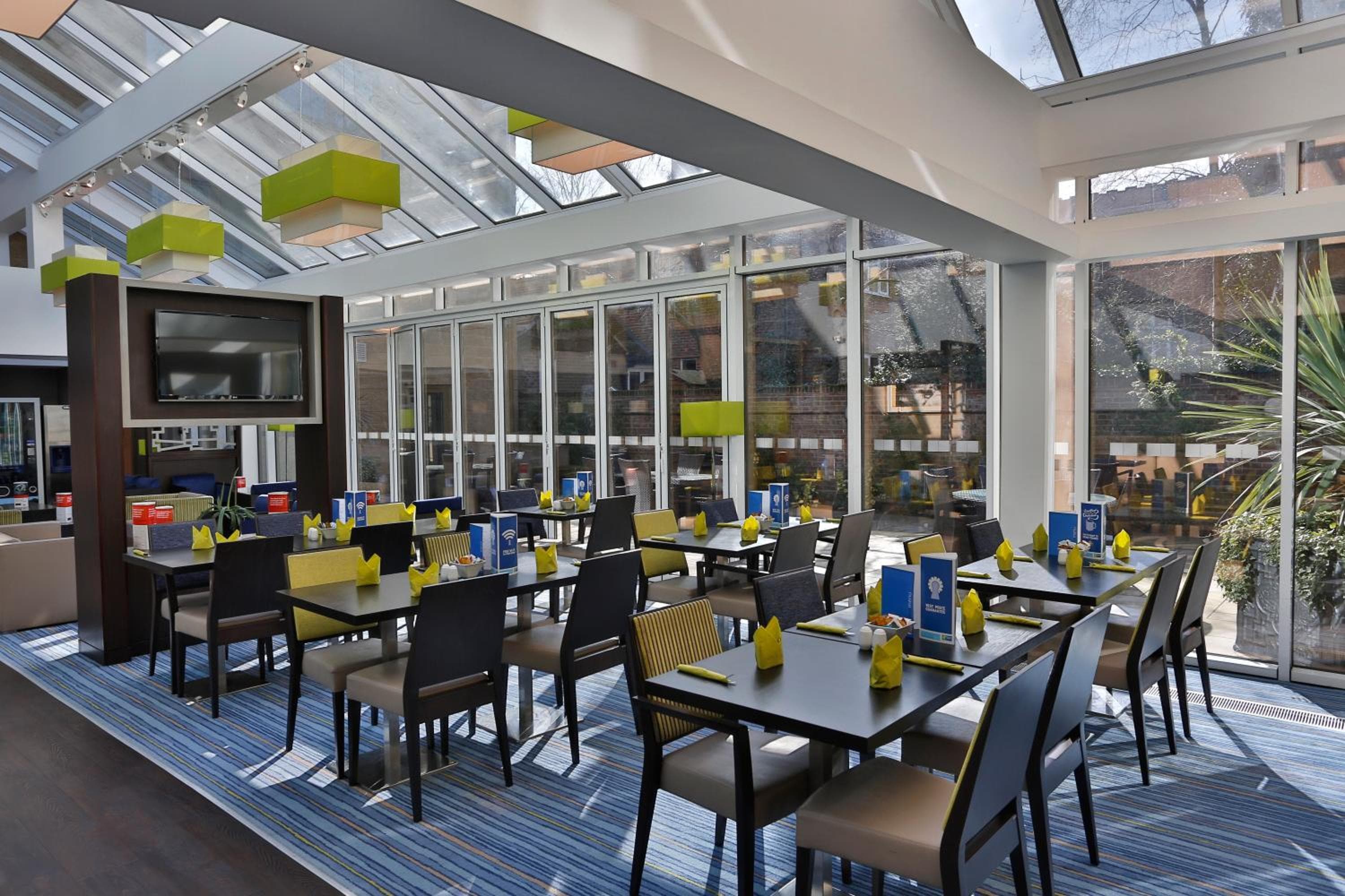 Holiday Inn Express Windsor by IHG