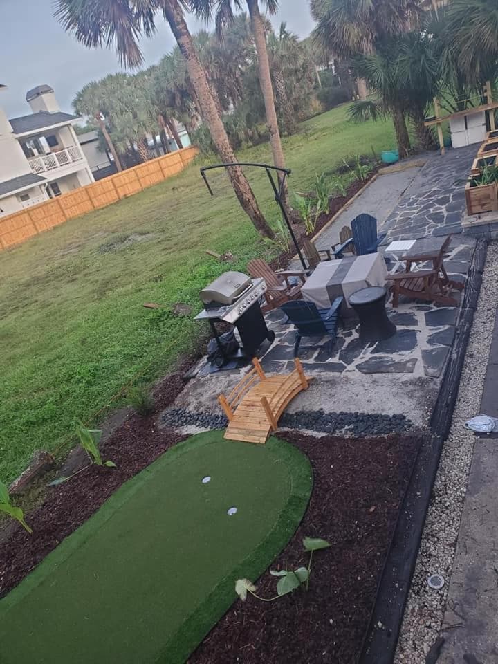 Atlantic Shores Getaway steps from Jax Beach Private House Pet Friendly Near to the Mayo Clinic - UNF - TPC Sawgrass - Convention Center - Shopping Malls -