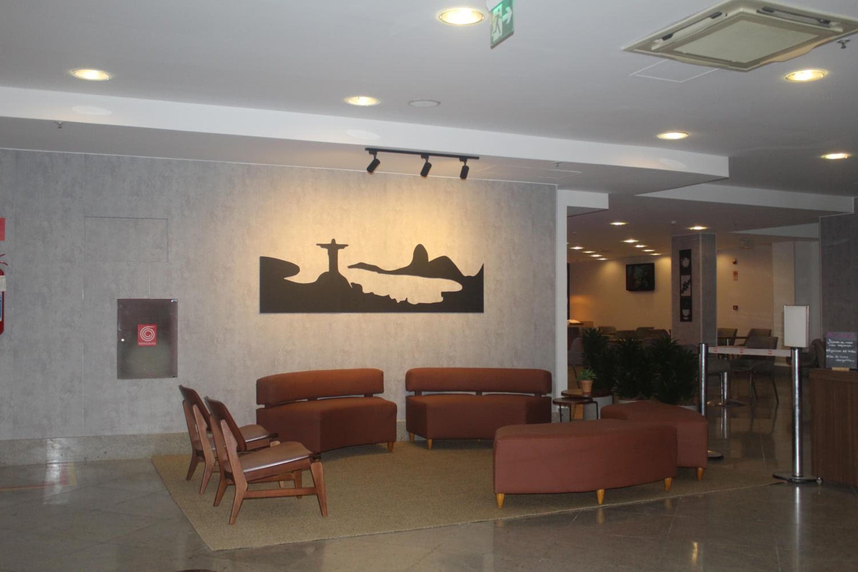 ibis Copacabana Posto 2