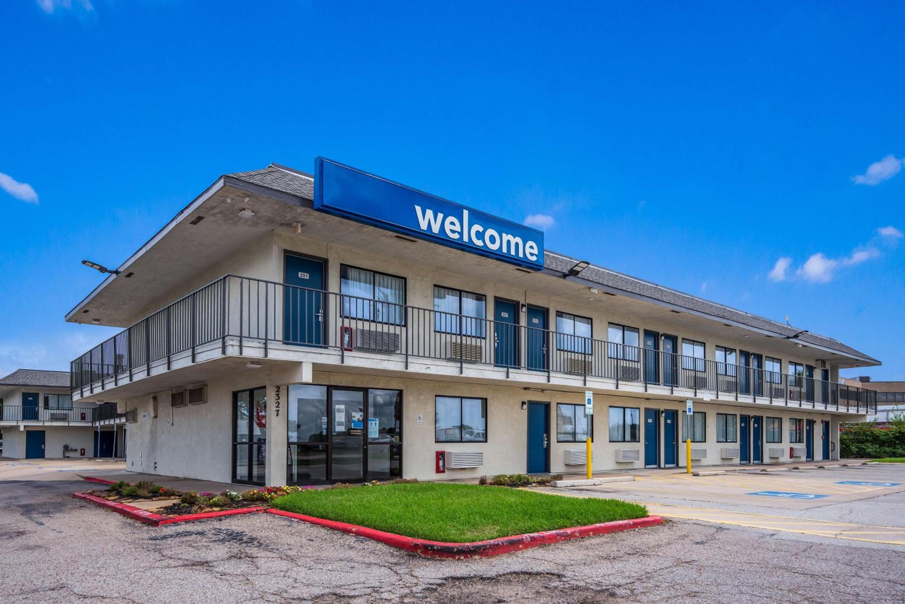 Motel 6-College Station, TX - Bryan