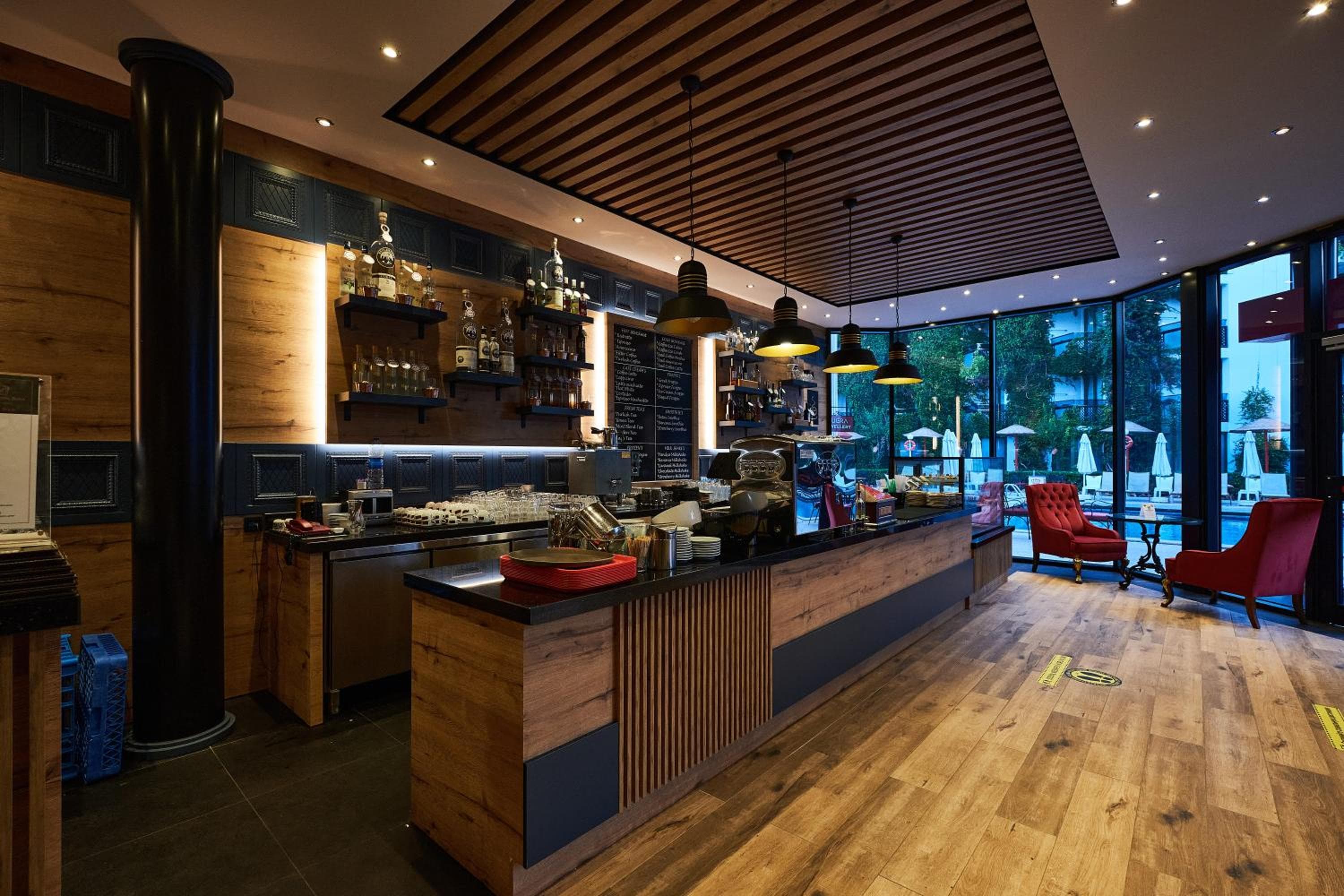 Club Hotel Sera