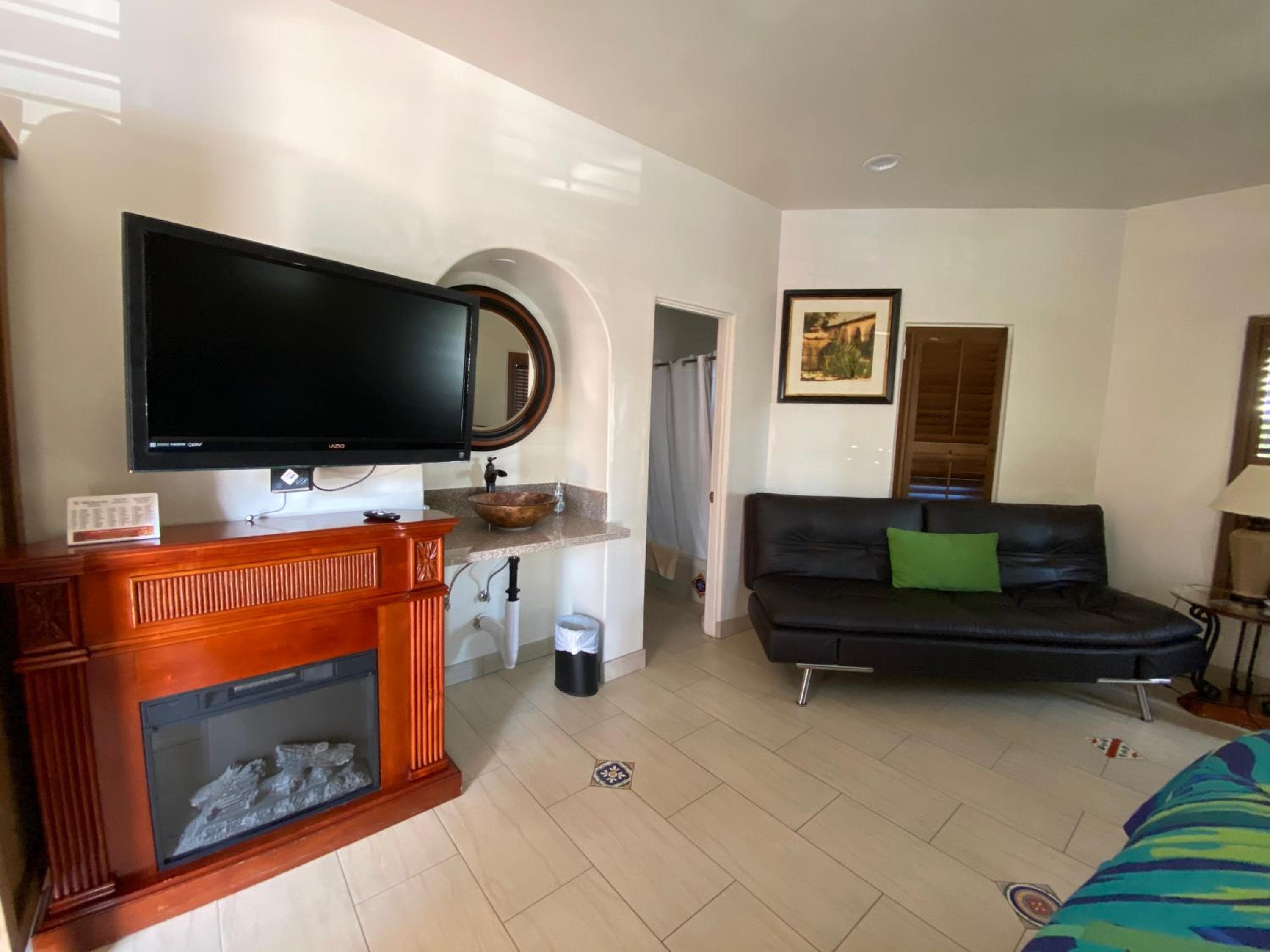 Villa Rosa Inn
