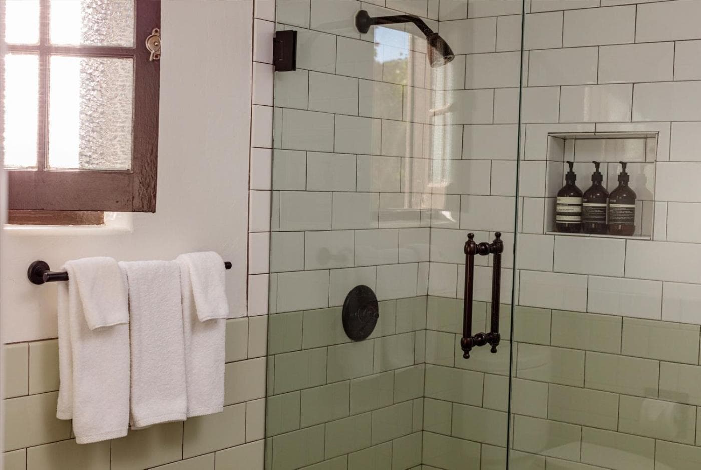 Ingleside Estate Hotel & Bungalows- Adults Only