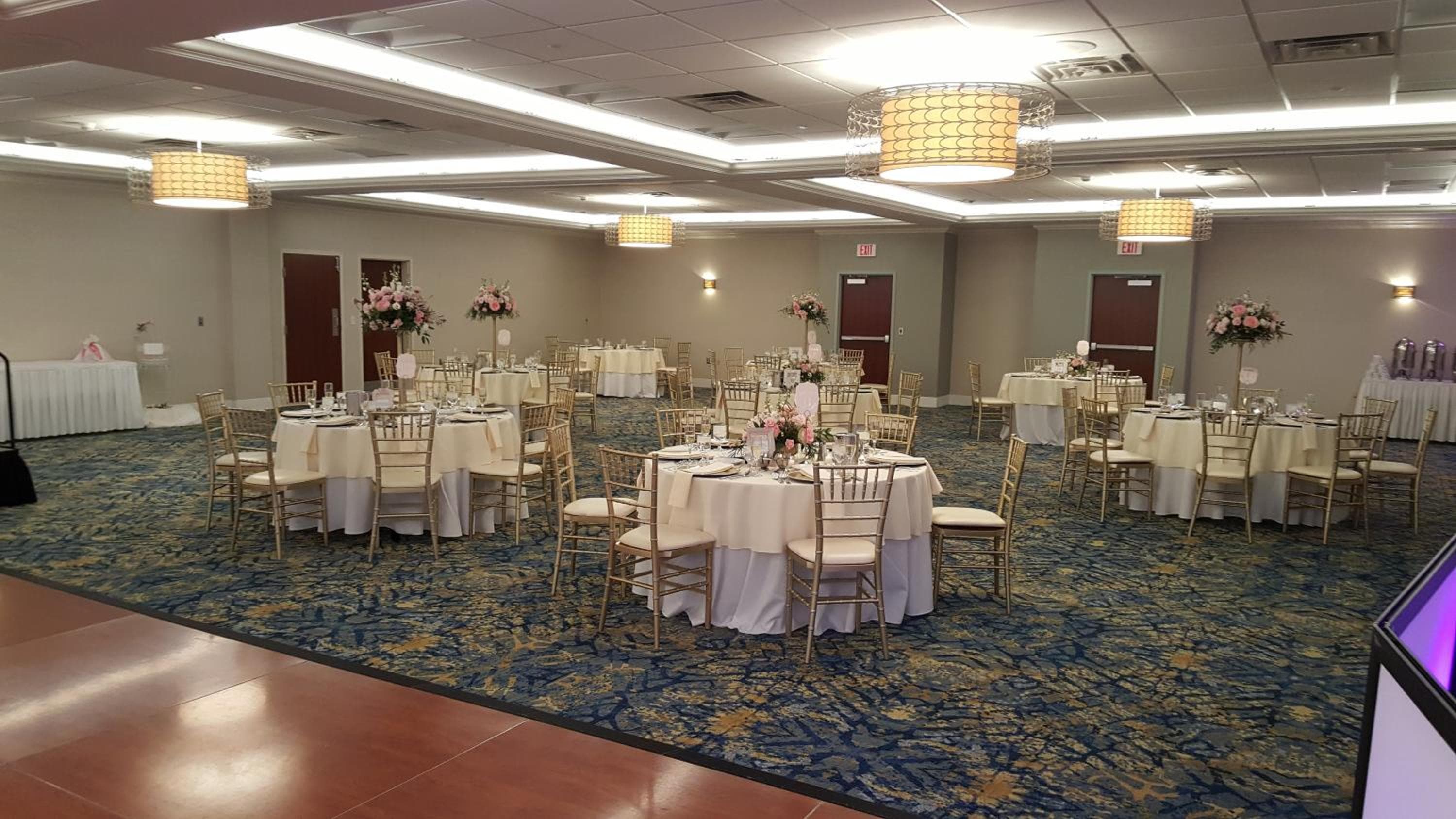 Crowne Plaza Hotel and Suites Pittsburgh South by IHG