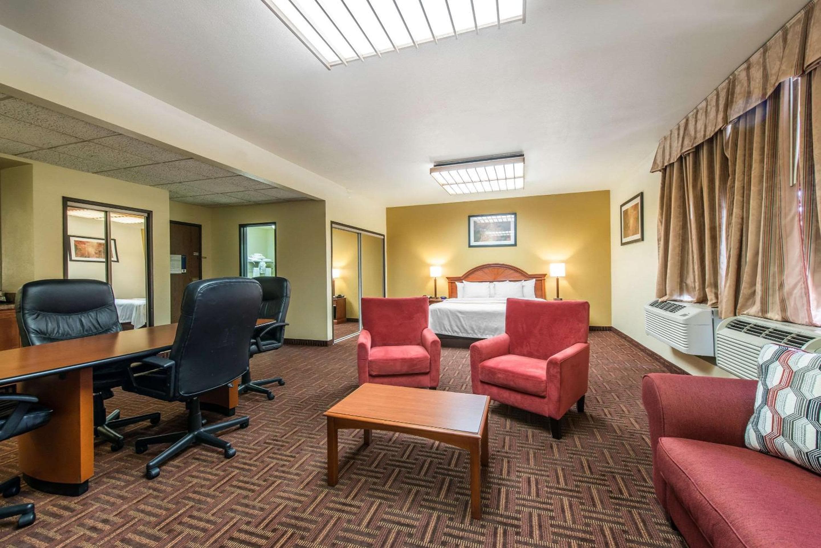 Quality Inn Colorado Springs South
