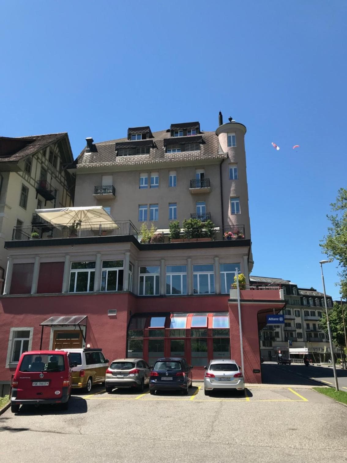 Full of light central apartment overlooking Jungfrau mountain