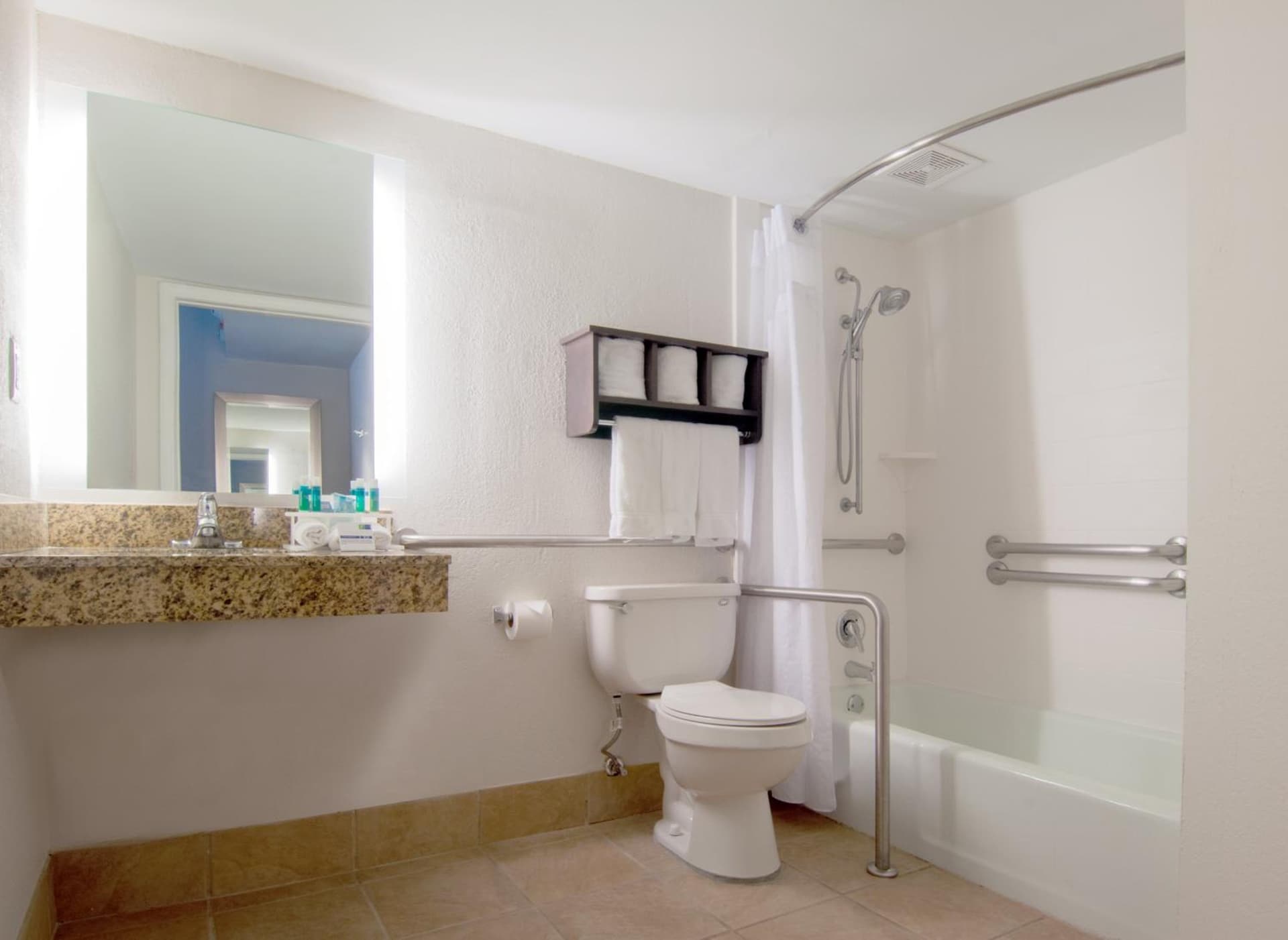 Holiday Inn Express & Suites Nashville-I-40 & I-24(Spence Lane) by IHG