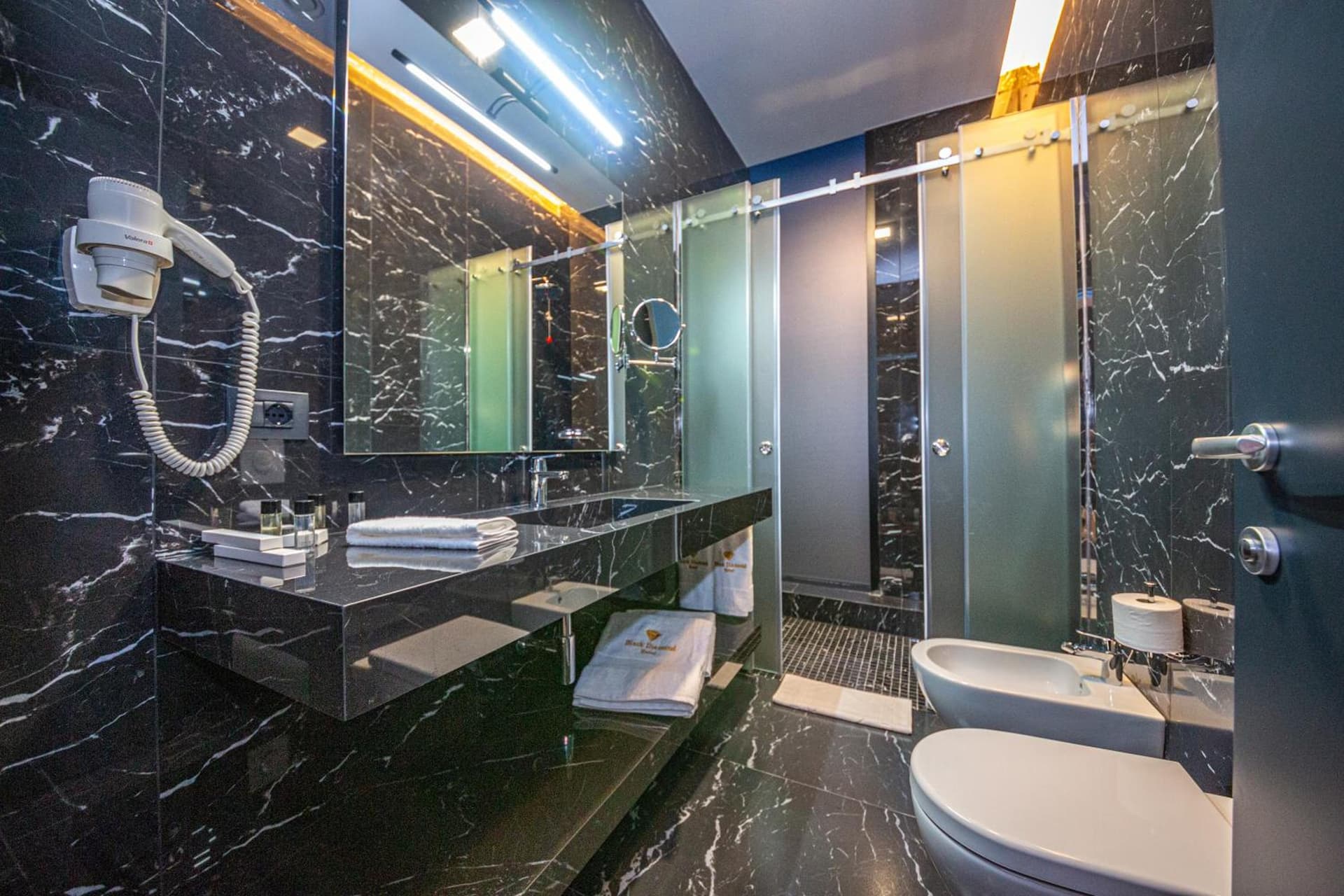 Black Diamond Hotel