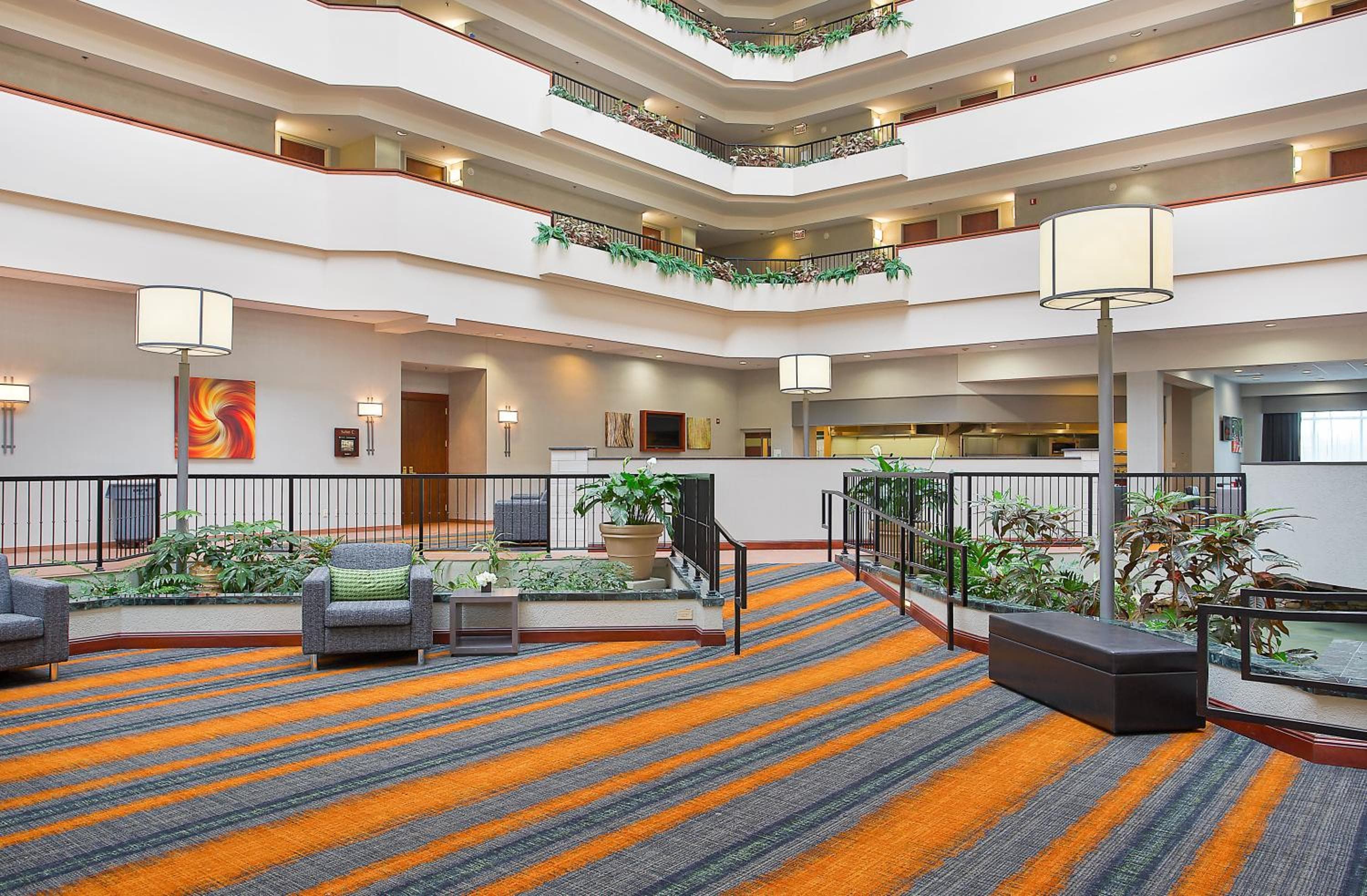 Holiday Inn University Plaza-Bowling Green by IHG