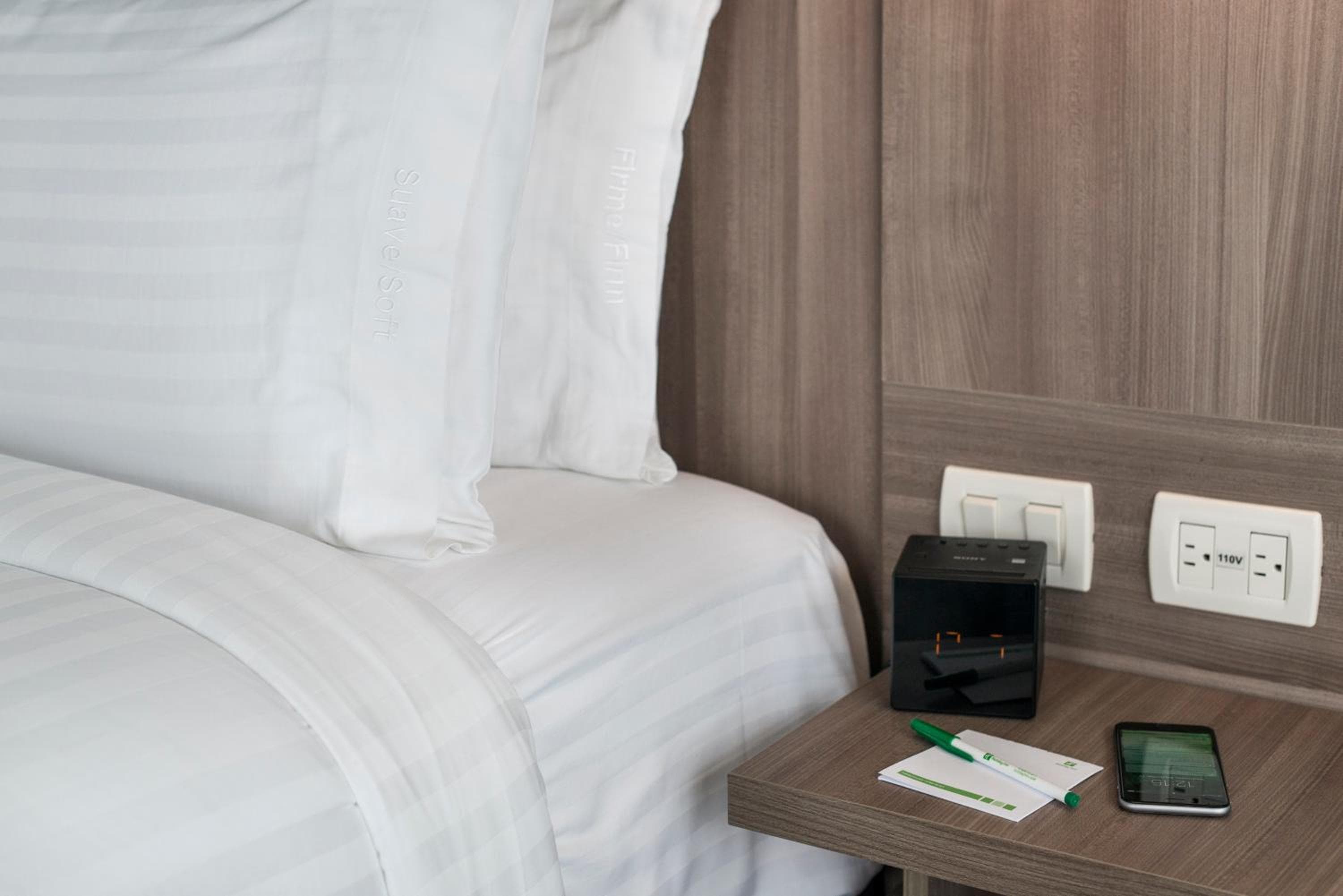 Holiday Inn - Lima Airport by IHG