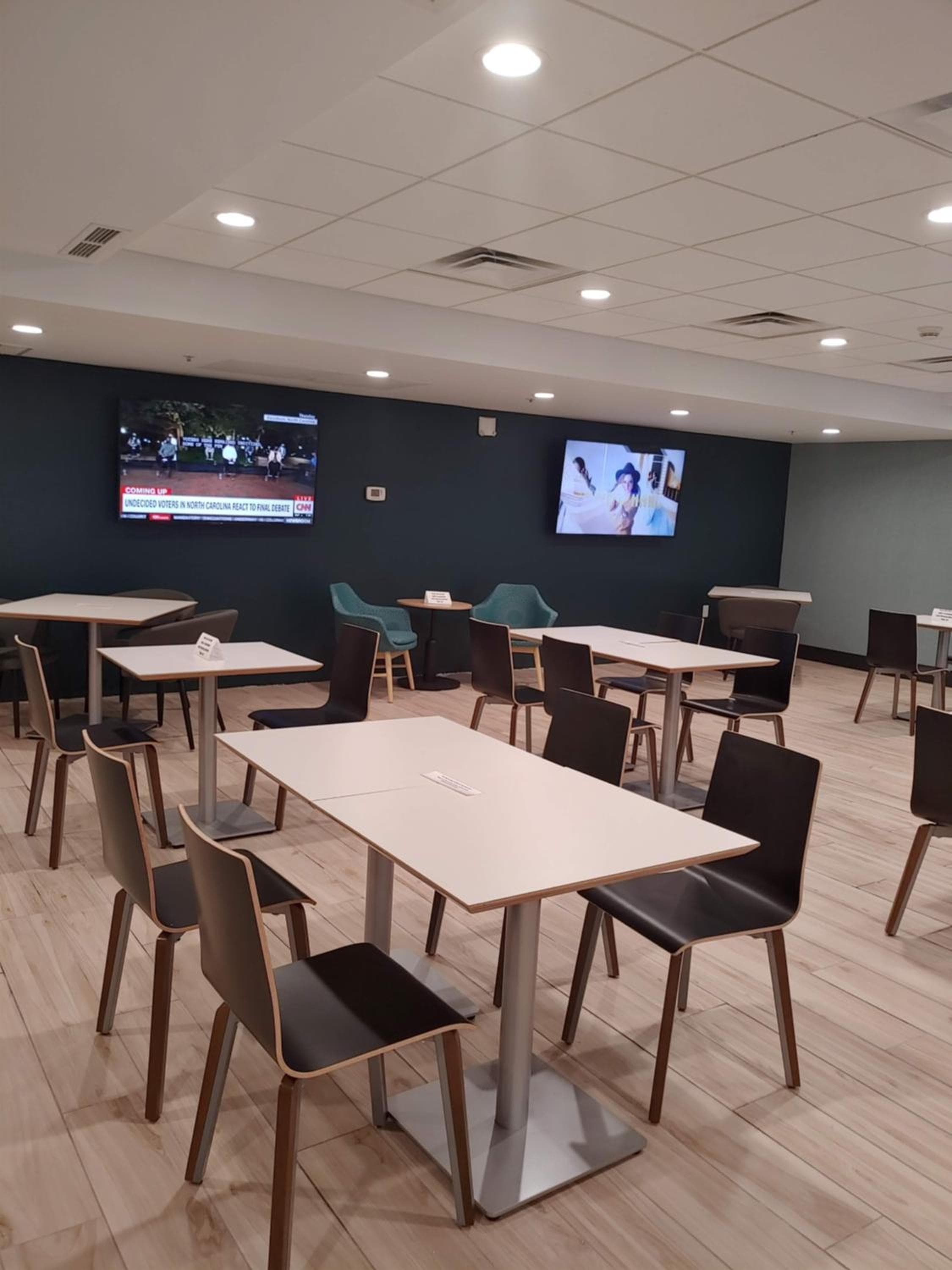 Holiday Inn Hotel & Suites Ann Arbor University of Michigan Area by IHG